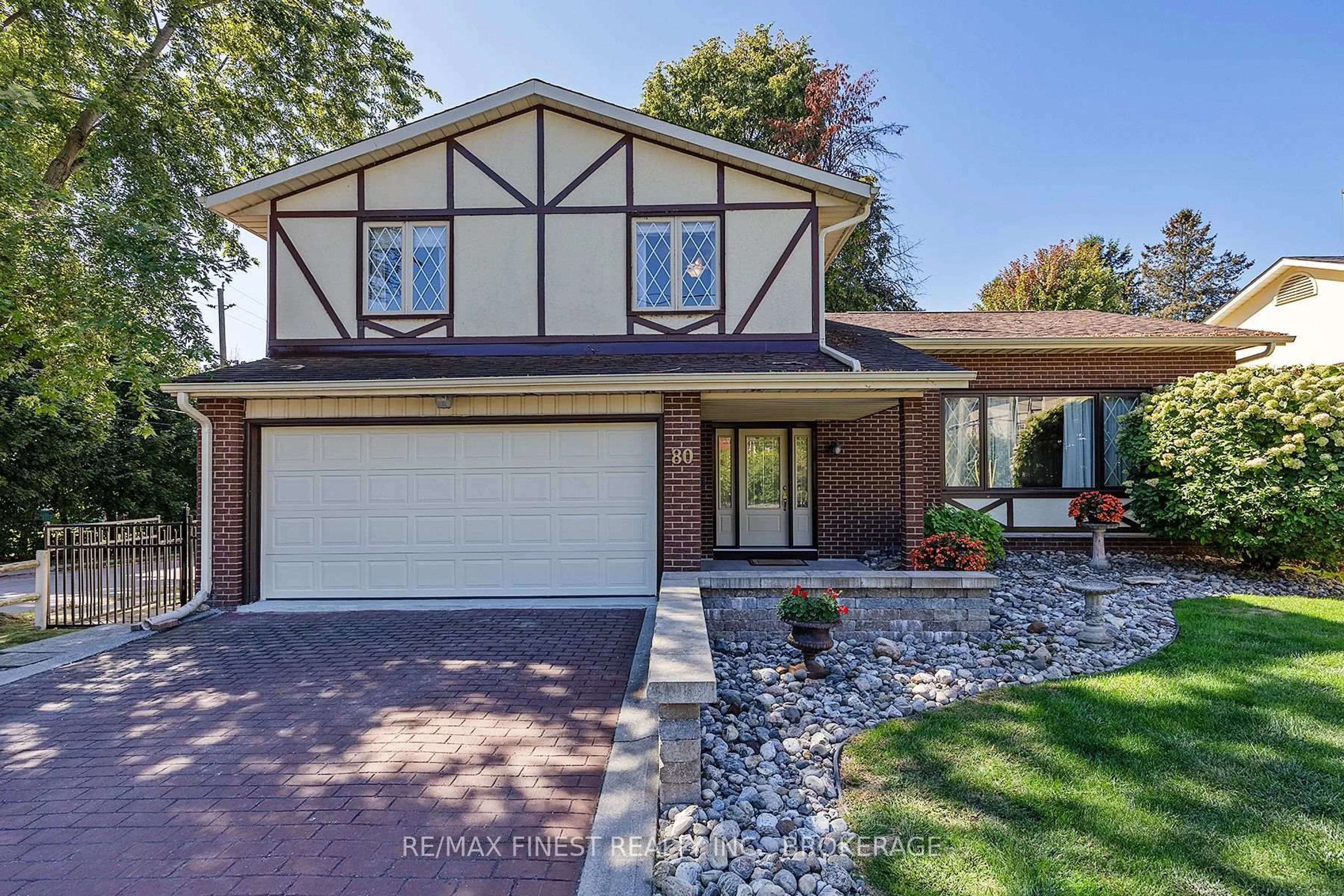 Home with brick exterior material, street for 80 Market St, Gananoque Ontario K7G 2M3