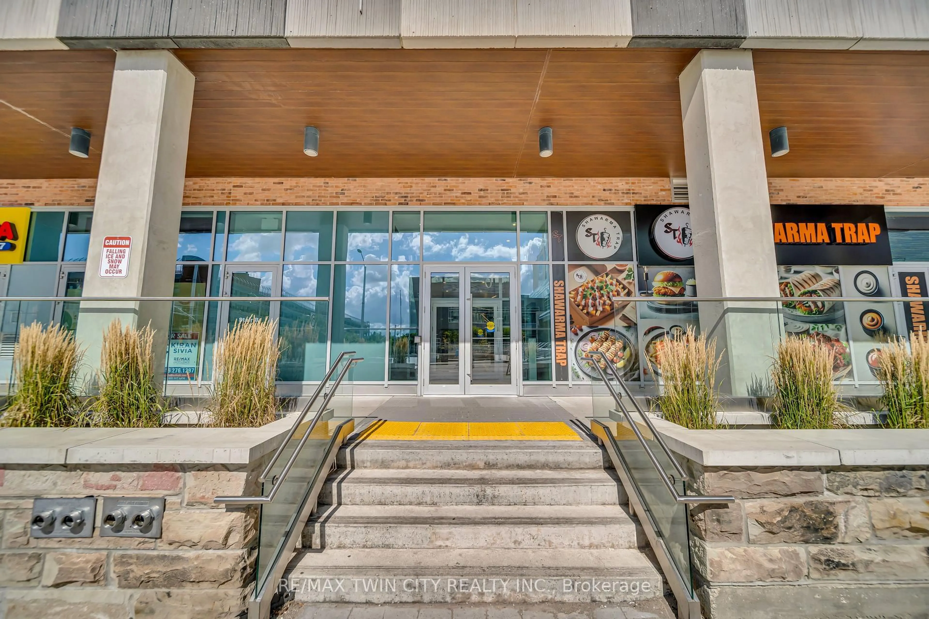 Unknown for 60 Frederick St #2404, Kitchener Ontario N2H 0C7