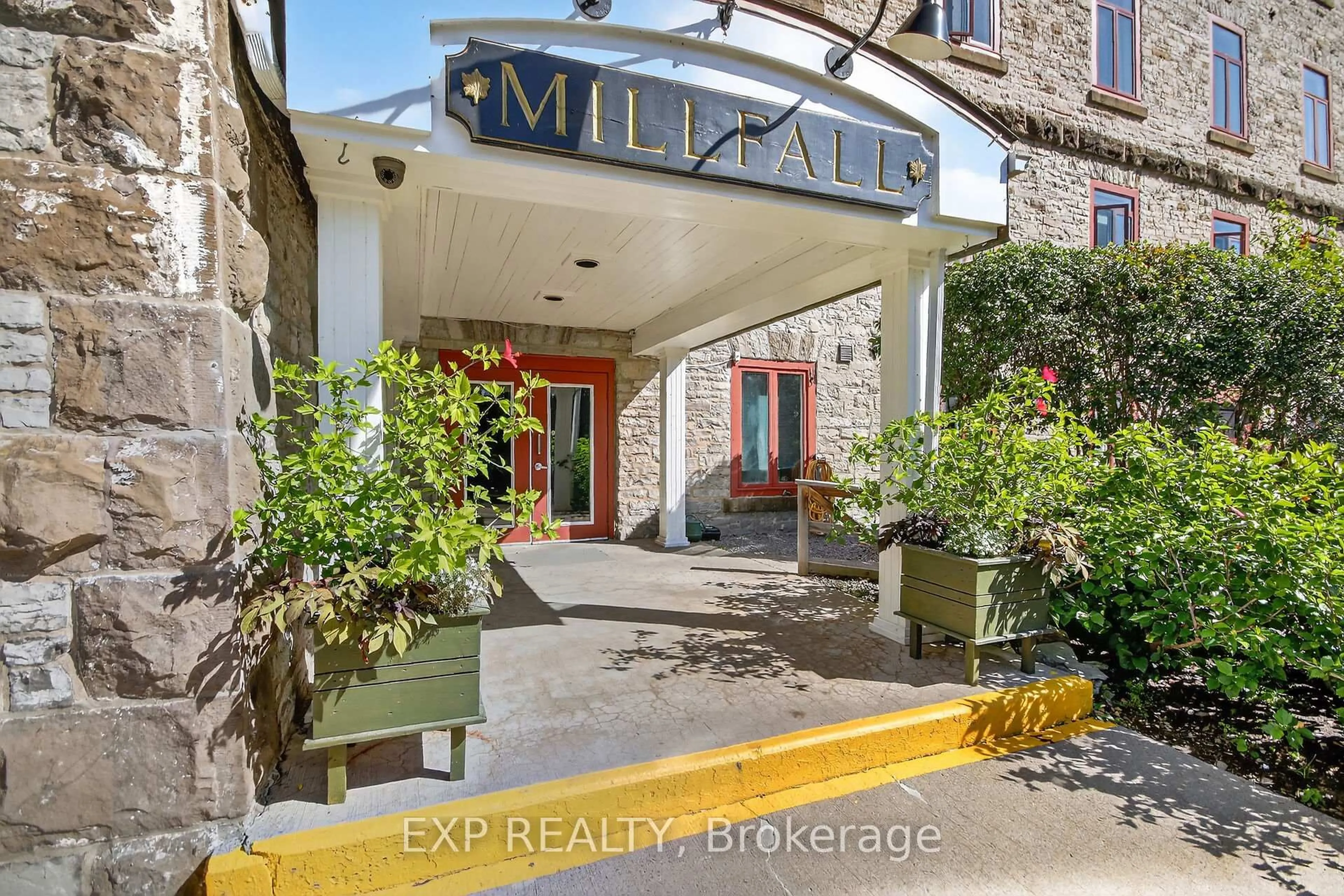 Lobby for 1 Rosamond St #408, Almonte Ontario K0A 1A0