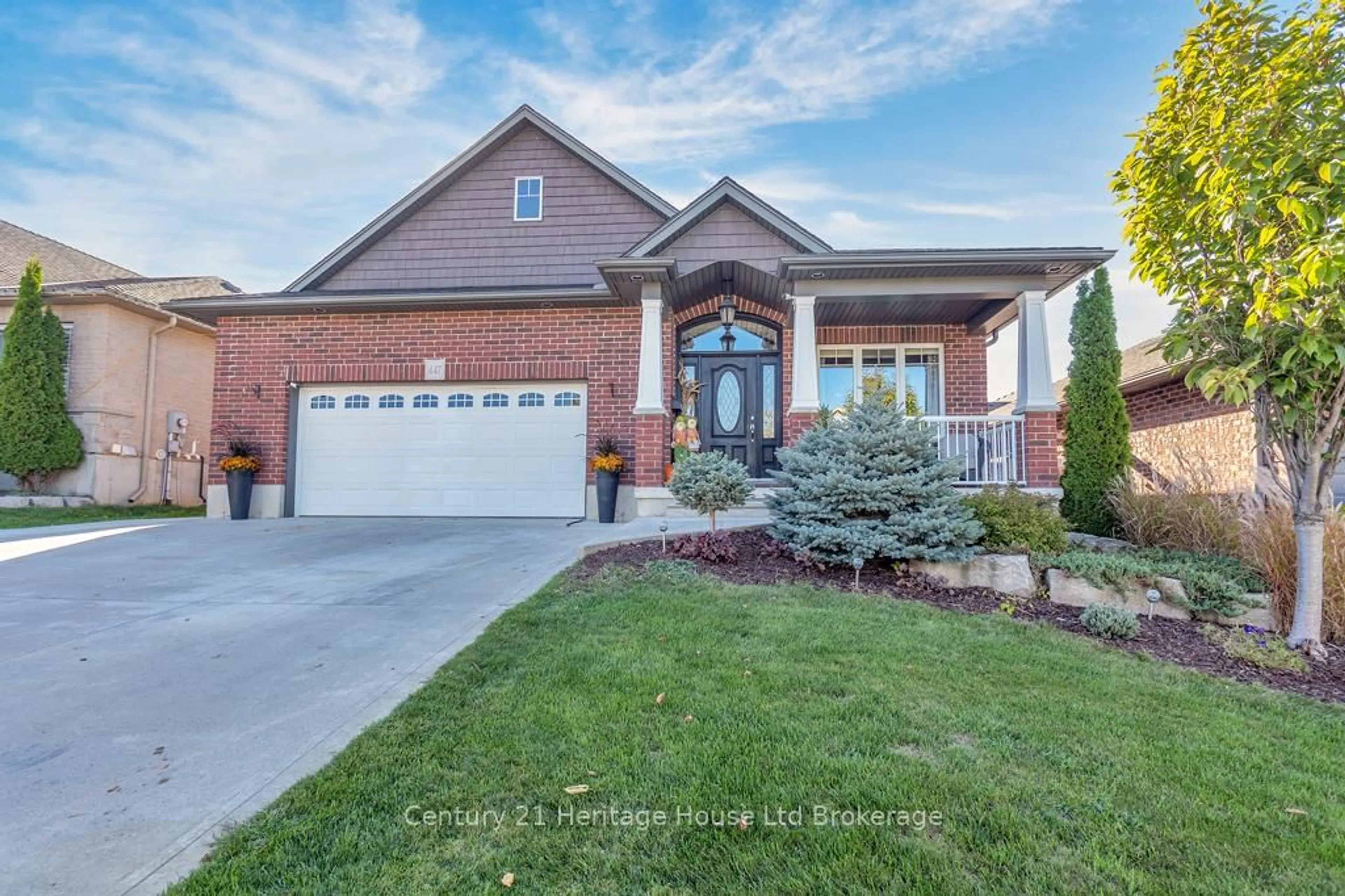 Home with brick exterior material, street for 447 Alan Cres, Woodstock Ontario N4S 0B9