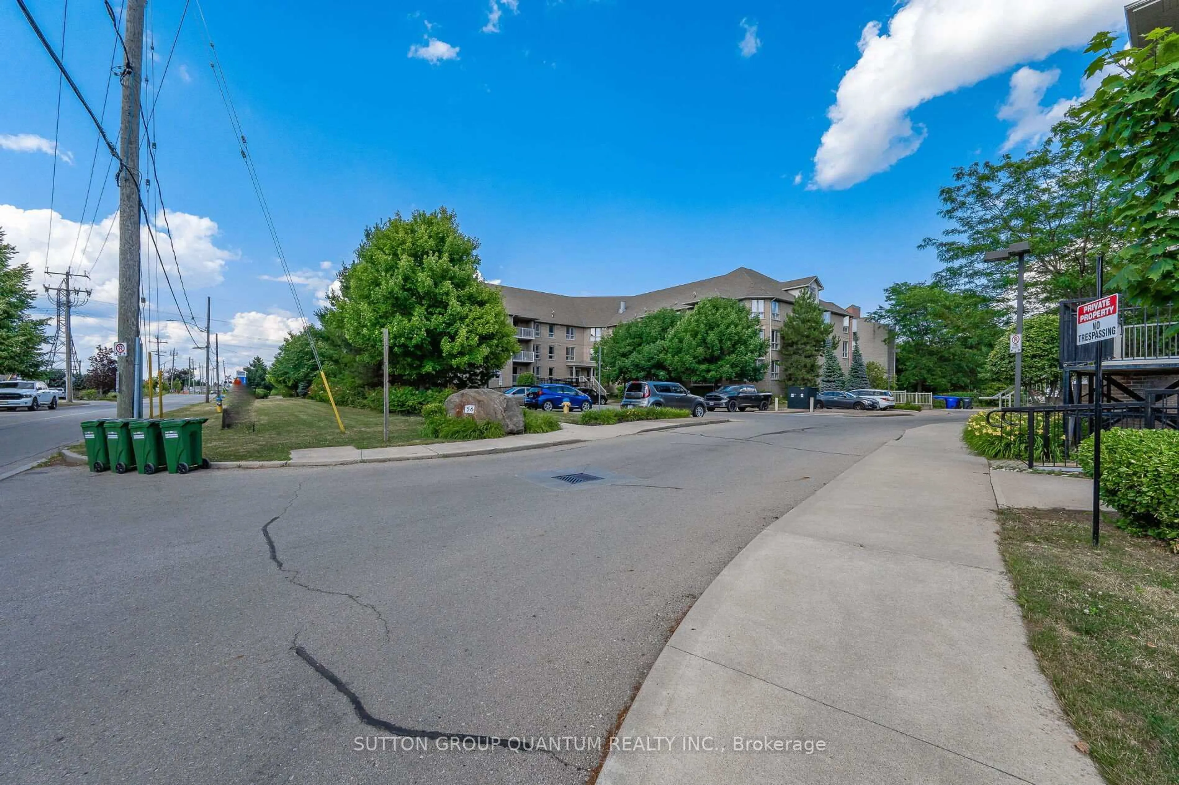 A pic from outside/outdoor area/front of a property/back of a property/a pic from drone, street for 56 Kerman Ave #313, Grimsby Ontario L3M 0A1