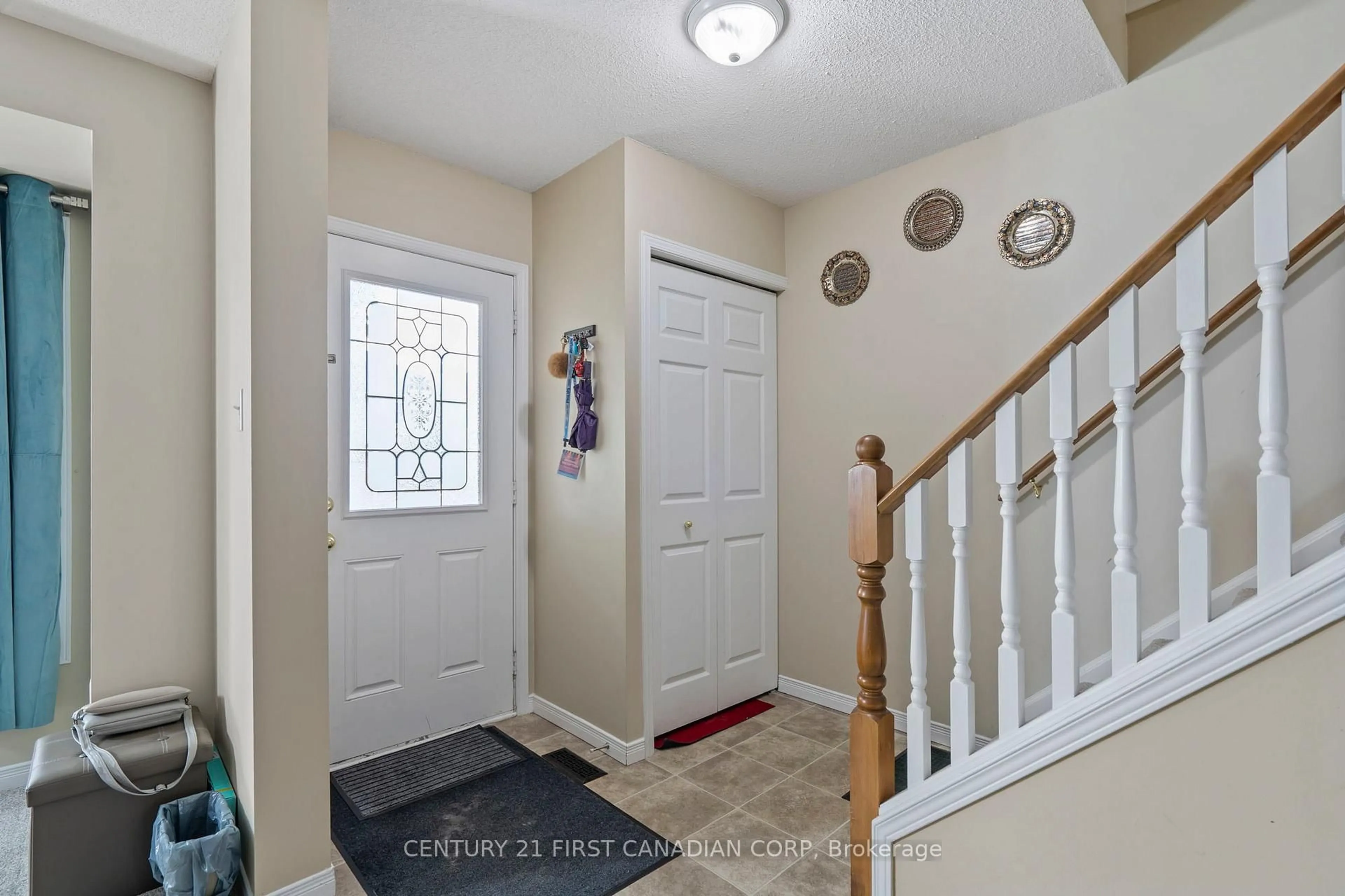Indoor entryway for 1921 Father Dalton Ave #10, London North Ontario N5X 4S1