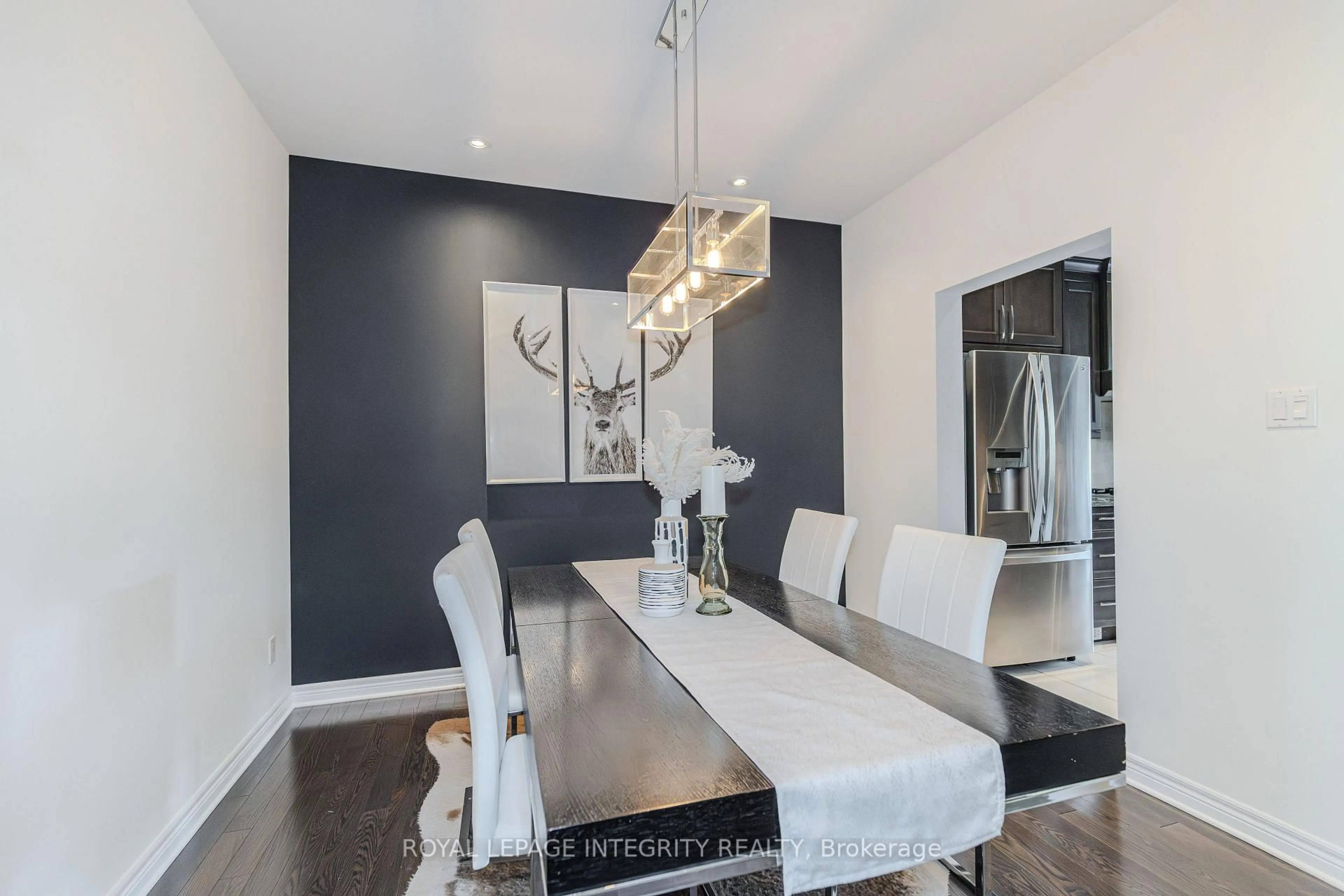 Dining room, unknown for 206 Ancaster Ave, Ottawa Ontario K2B 5B3