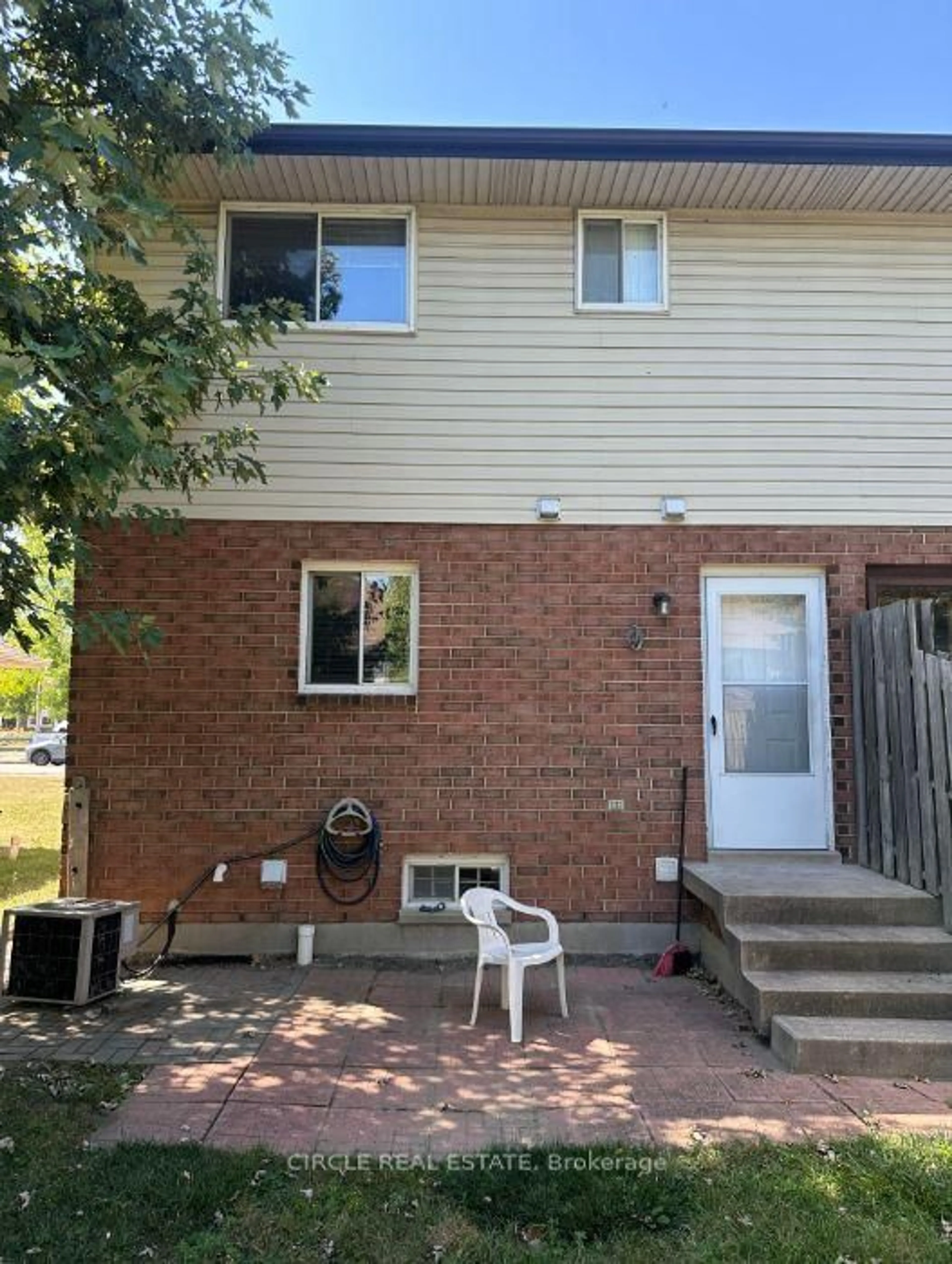 Home with brick exterior material, street for 2666 Lauzon Rd, Windsor Ontario N8T 2Z6