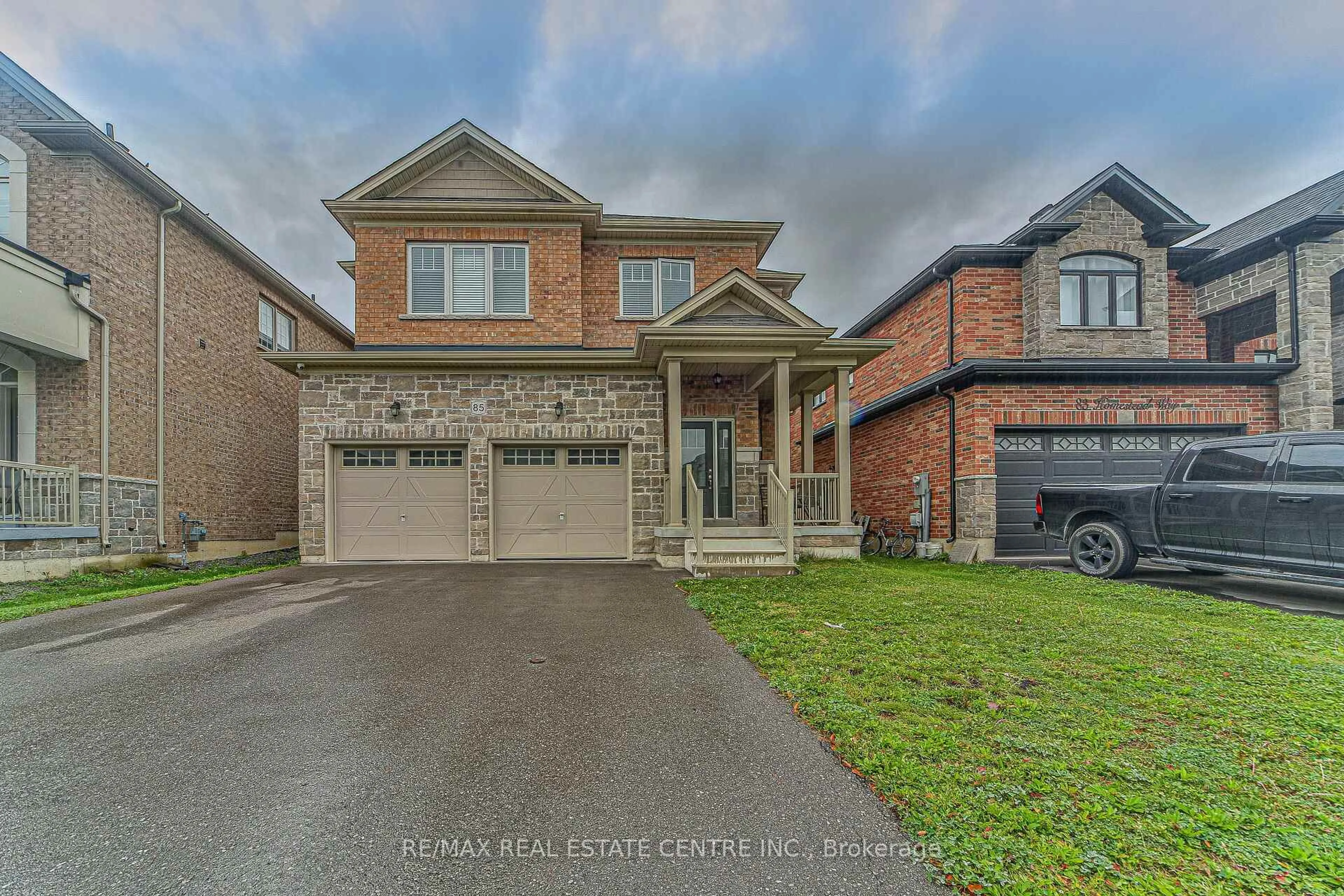 Home with brick exterior material, street for 85 Homestead Way, Thorold Ontario L2V 0J8