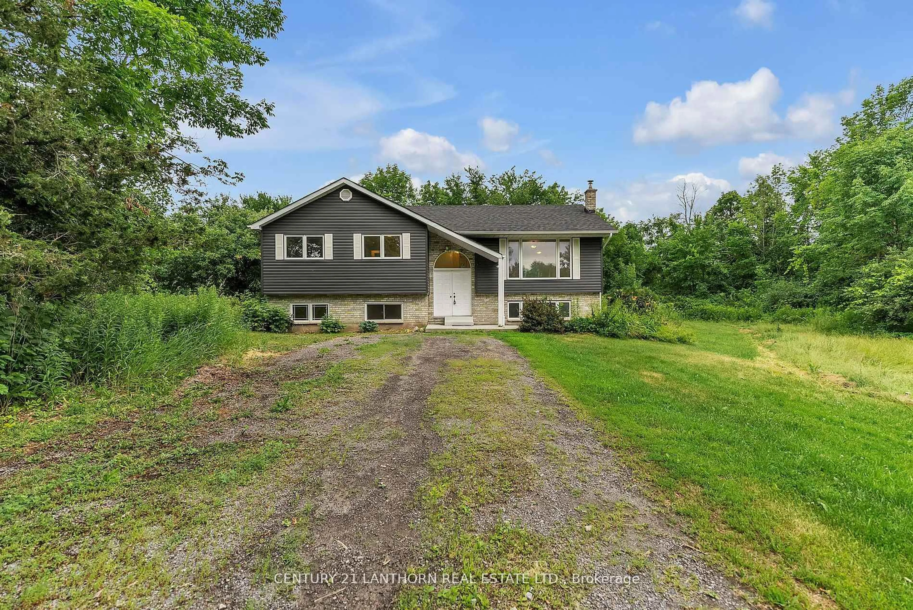 A pic from outside/outdoor area/front of a property/back of a property/a pic from drone, unknown for 1168 Clearview Rd, Stirling Ontario K0K 3E0