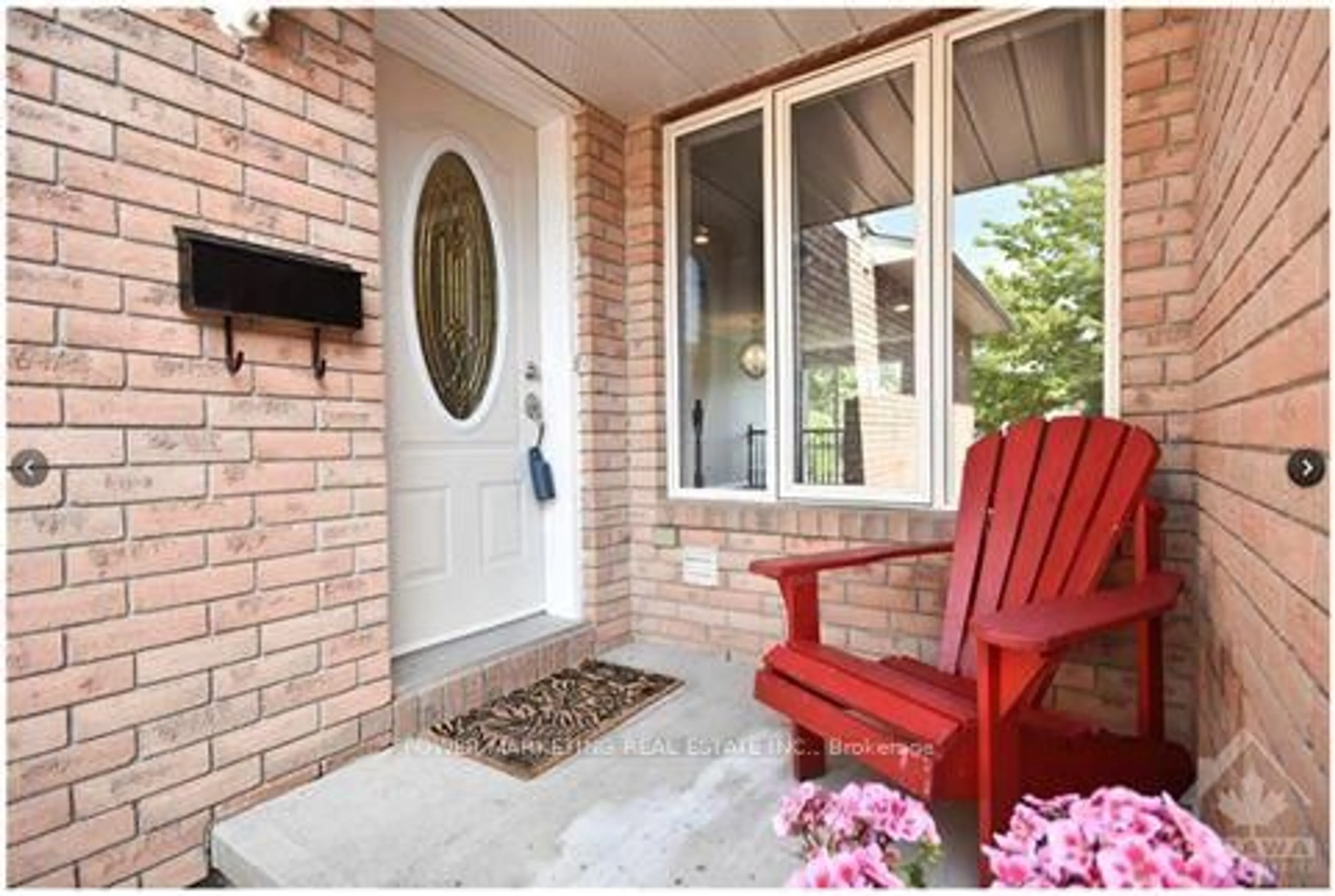 Indoor entryway for 783 Nesting Way, Orleans Ontario K4A 3X6