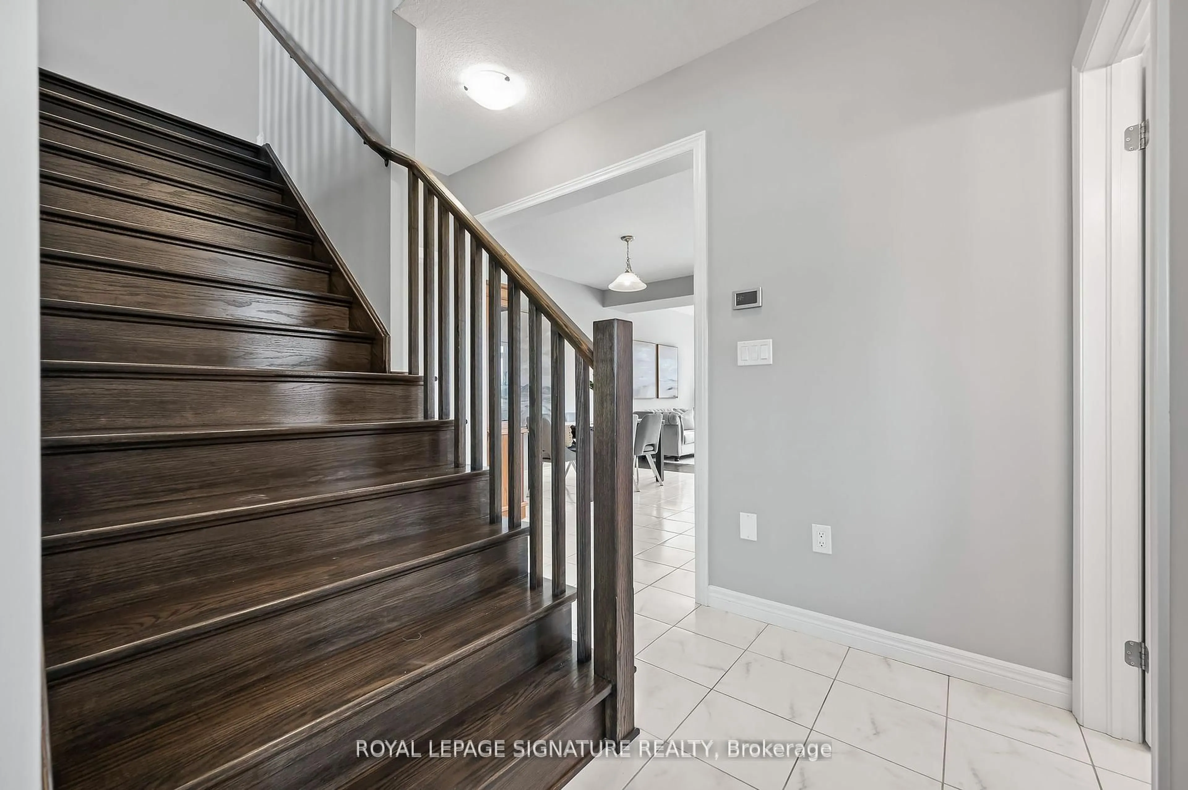 Unknown for 51 Macaulay St, Guelph Ontario N1E 0S2