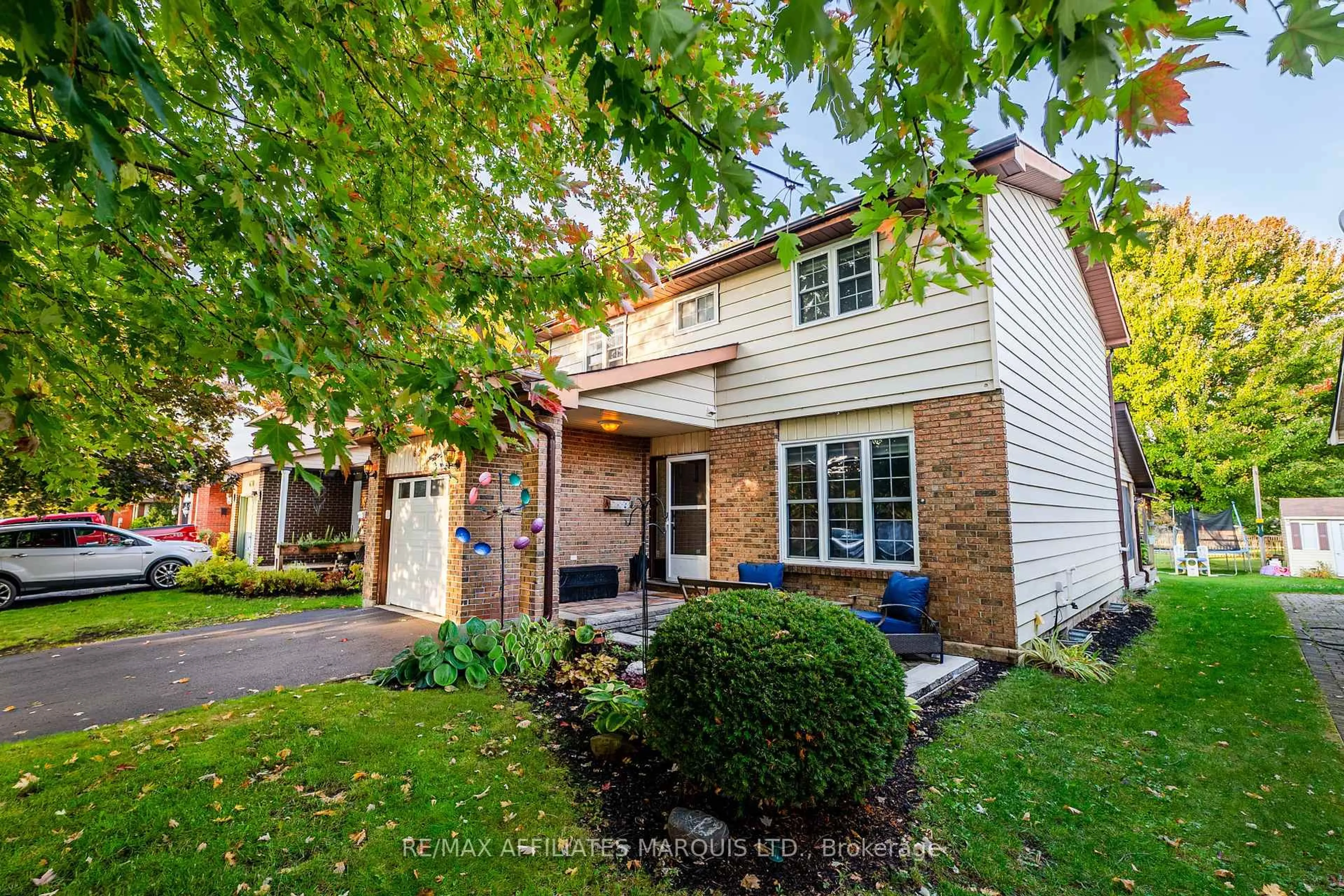 Unknown for 668 Champlain Dr, Cornwall Ontario K6H 6P2