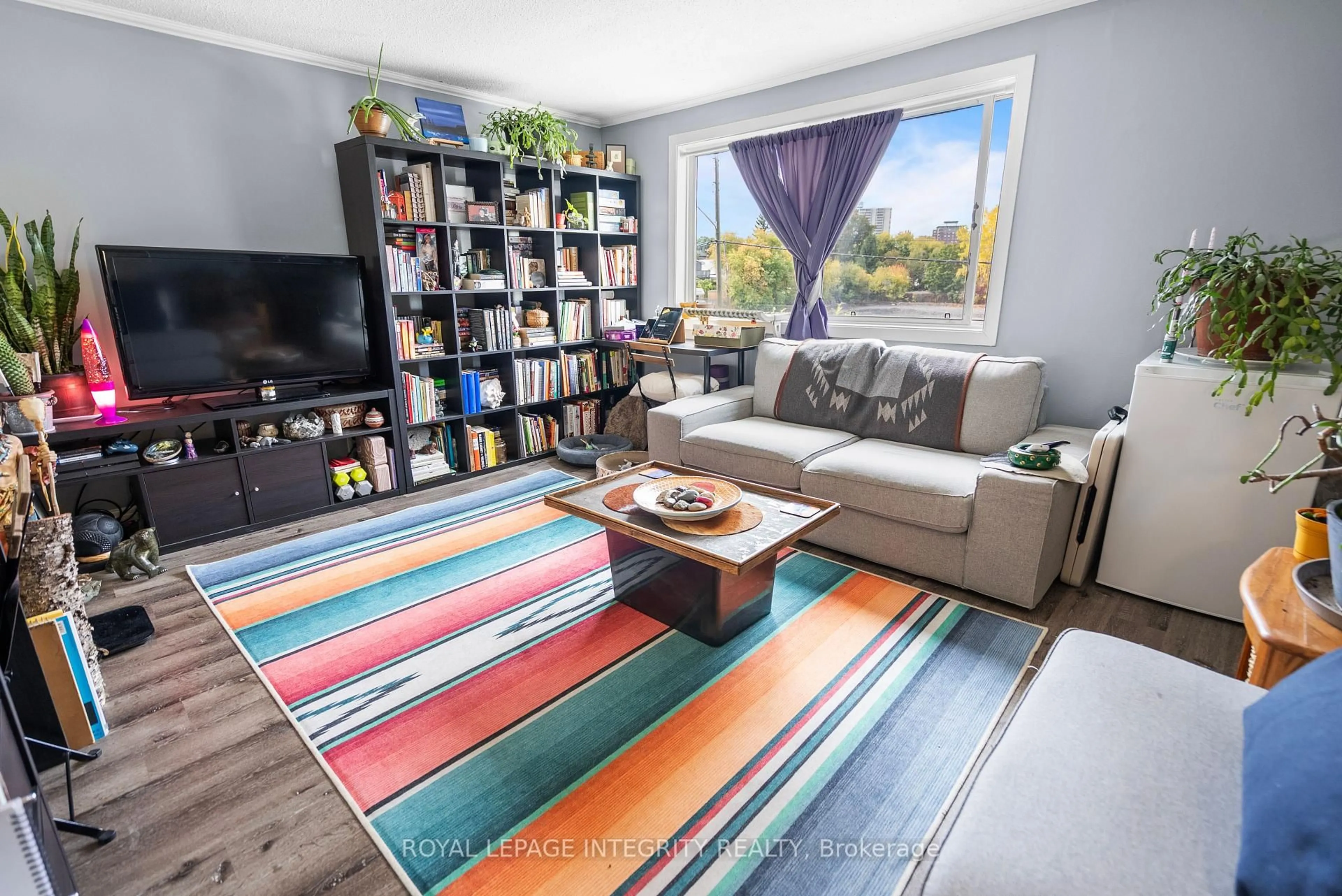 Living room with furniture, unknown for 215 Baribeau St, Ottawa Ontario K1L 7R5