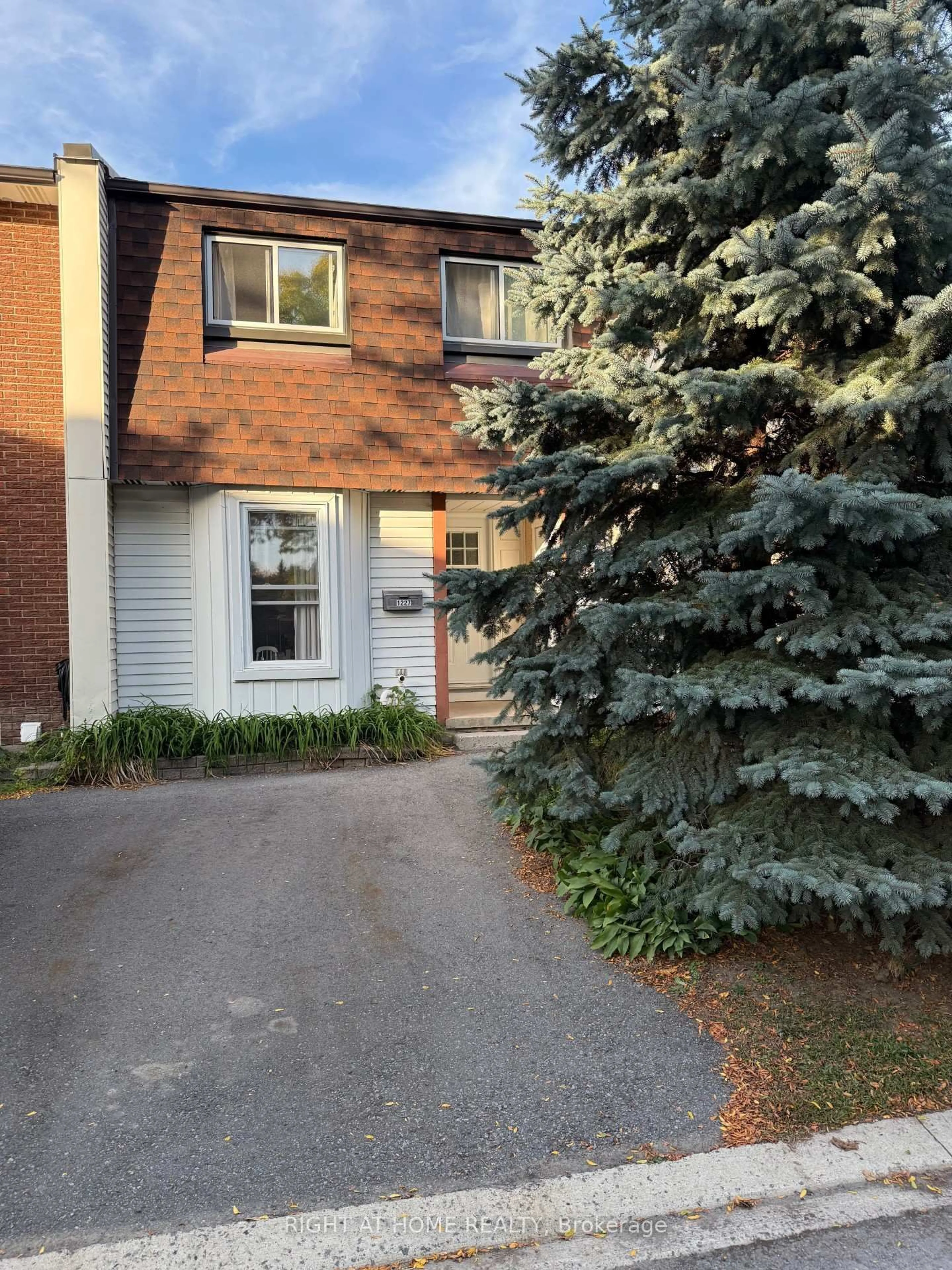 Unknown for 1227 Priory Lane, Ottawa Ontario K1C 1Z8