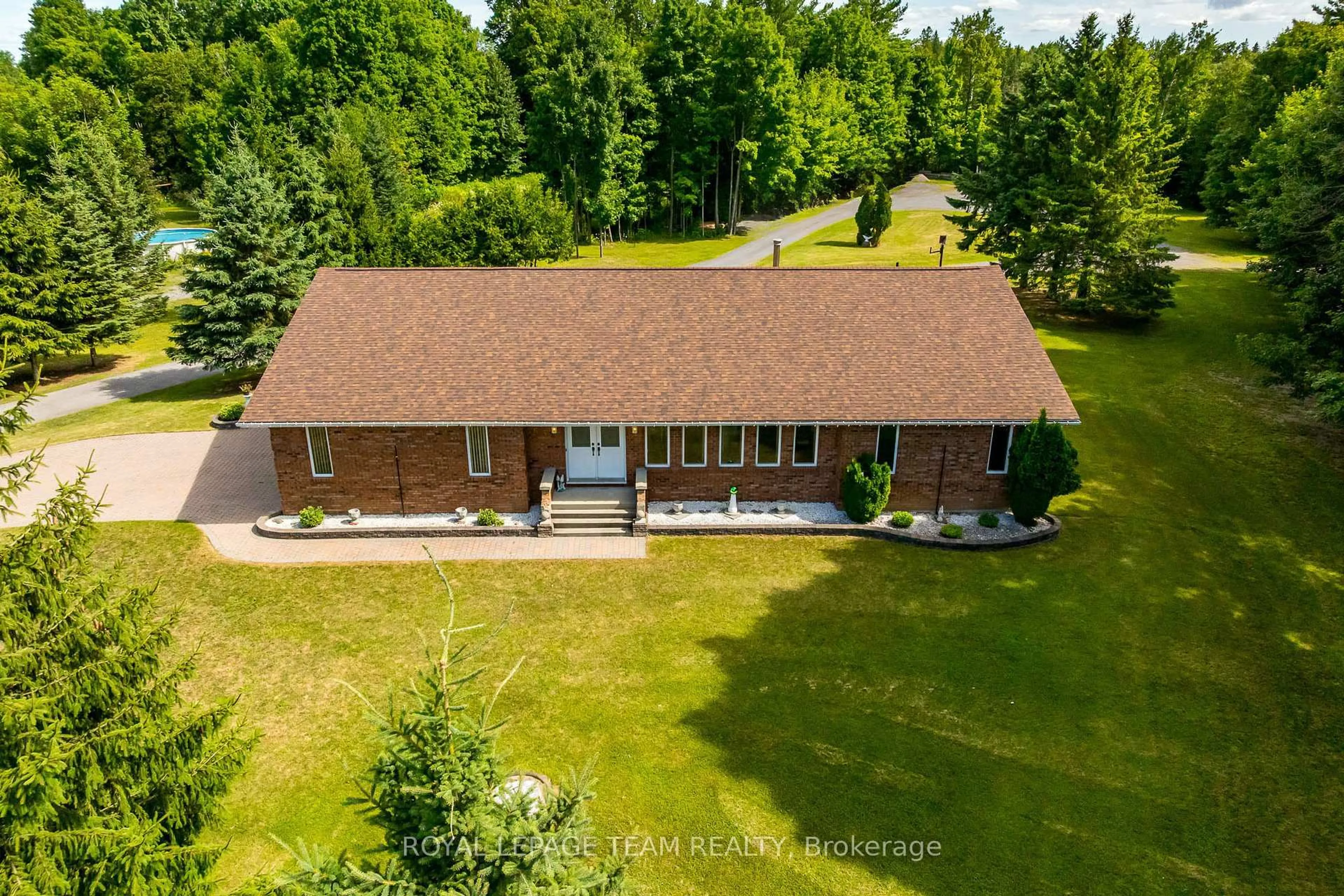 A pic from outside/outdoor area/front of a property/back of a property/a pic from drone, unknown for 634 David Manchester Rd, Carp Ontario K0A 1L0