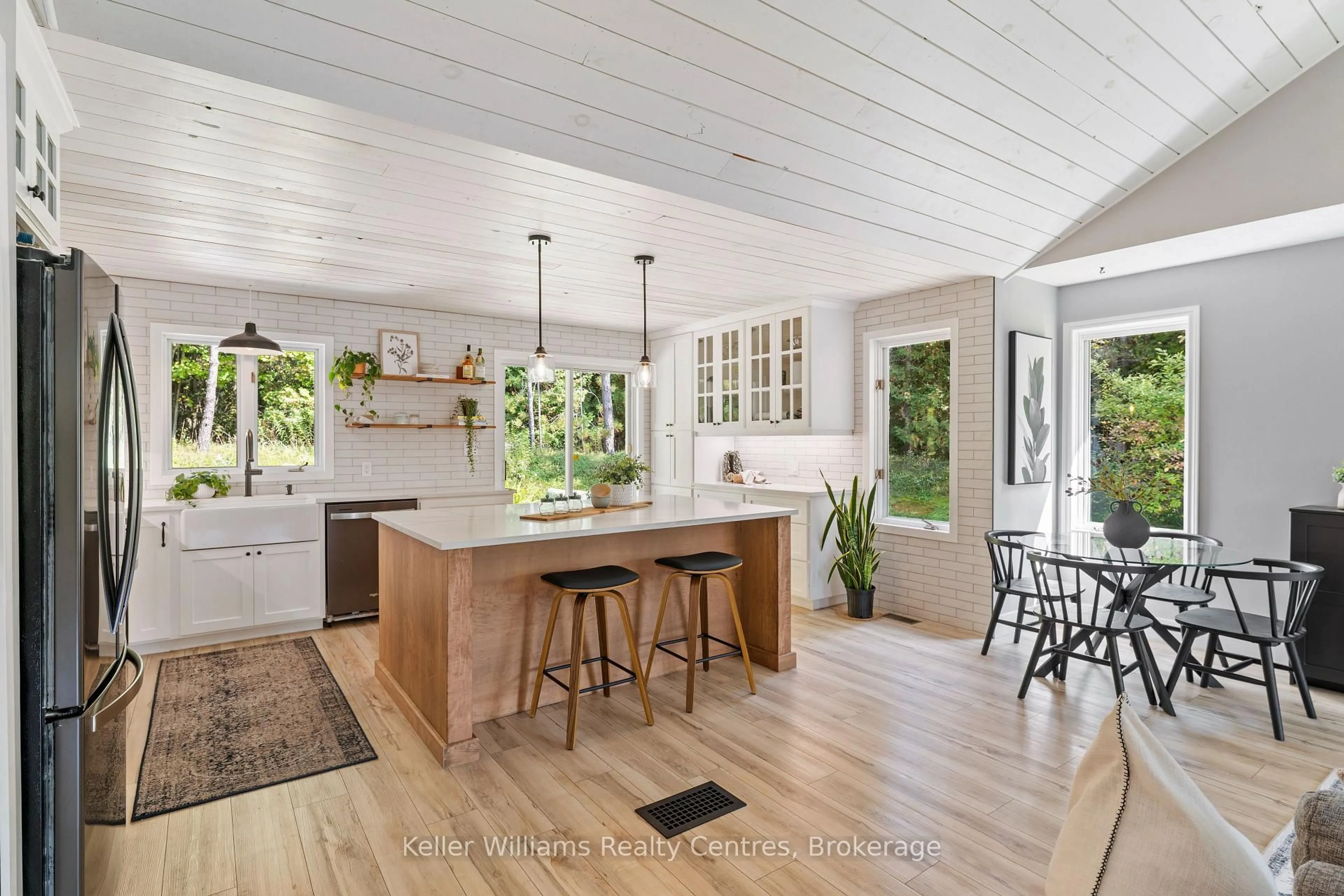 Open concept kitchen, unknown for 702473 Sideroad 5, Chatsworth Ontario N0H 1K0