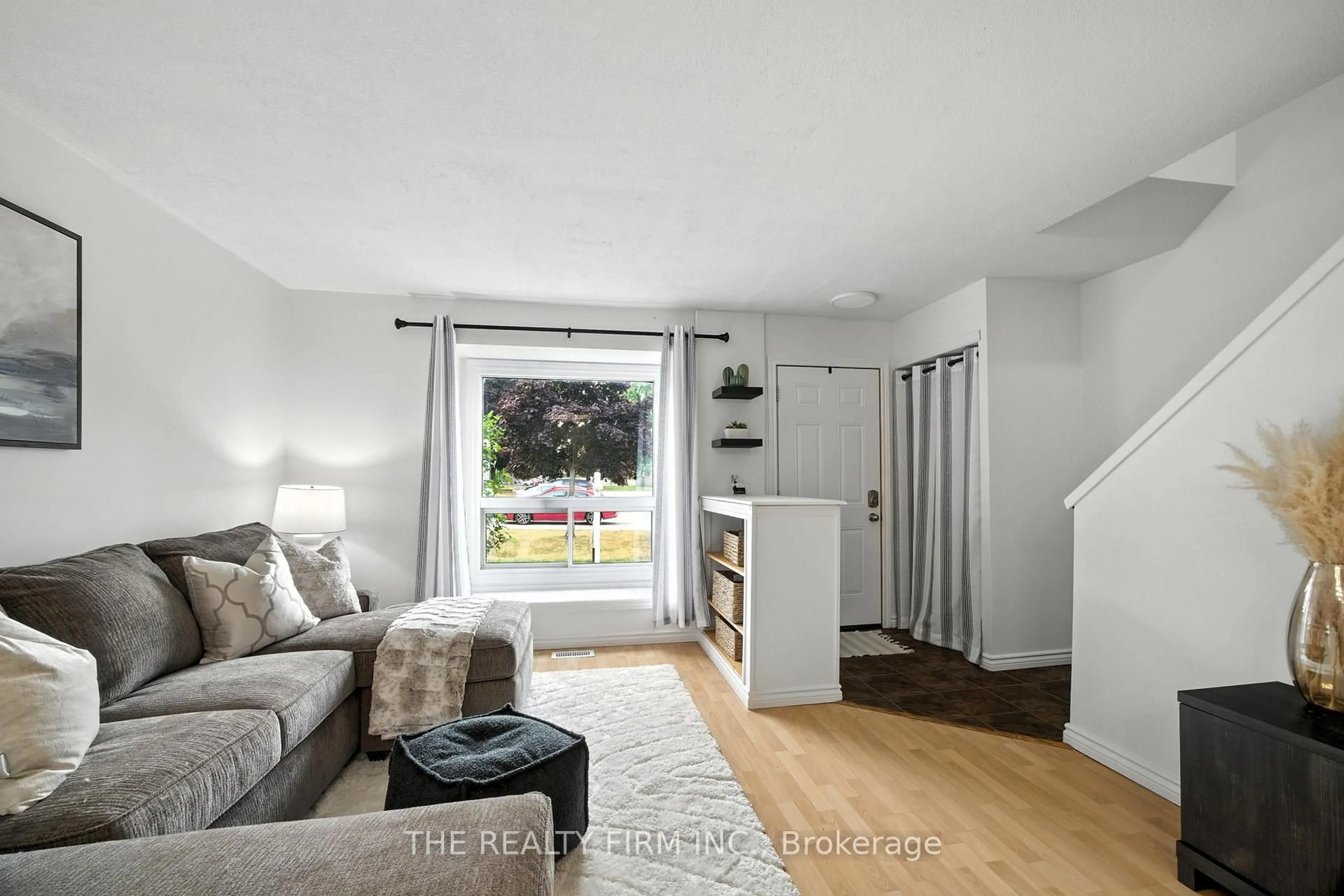 Living room with furniture, unknown for 1200 Cheapside St #23, London East Ontario N5Y 5J6