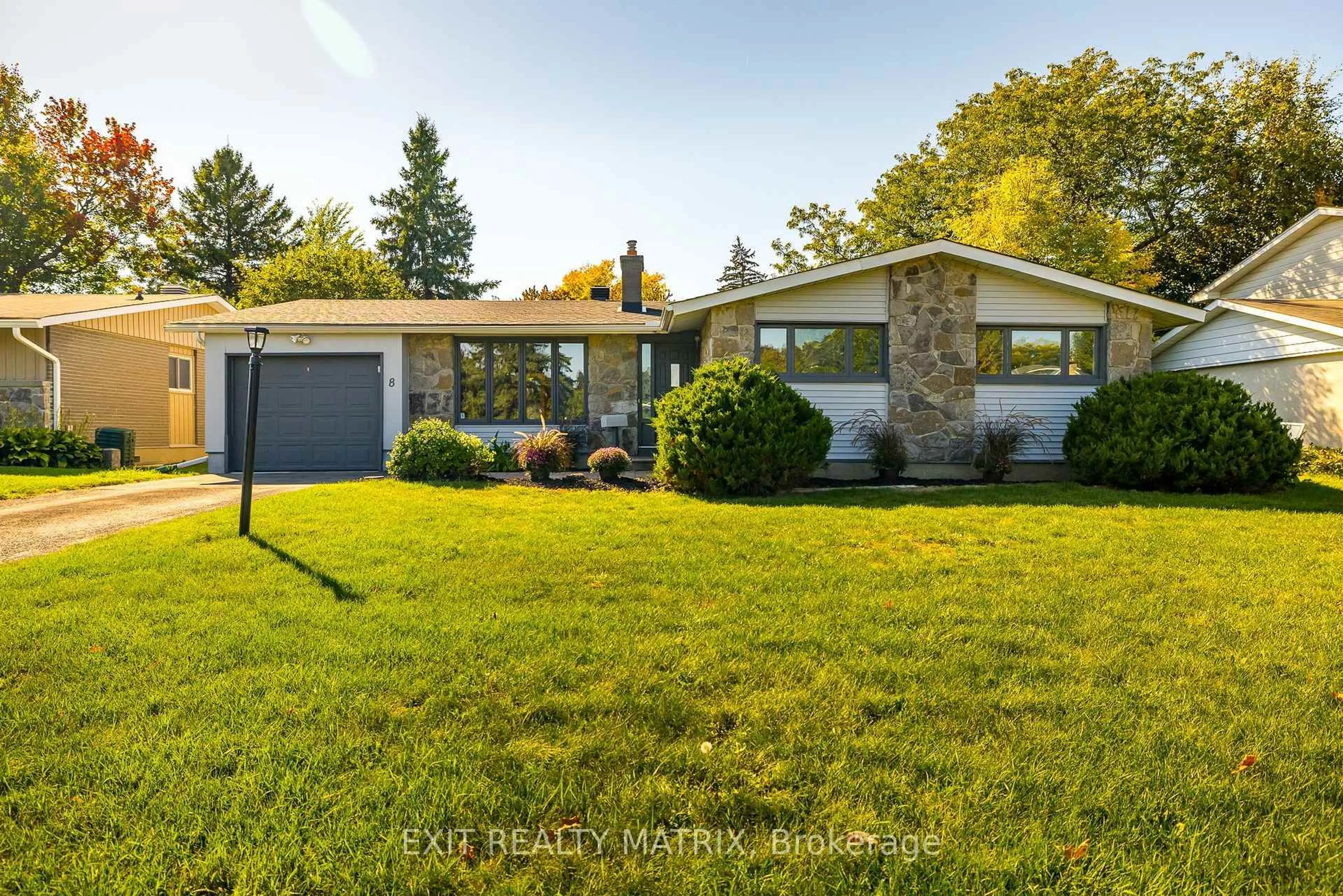 A pic from outside/outdoor area/front of a property/back of a property/a pic from drone, street for 8 Brian Cres, Ottawa Ontario K2H 6X3