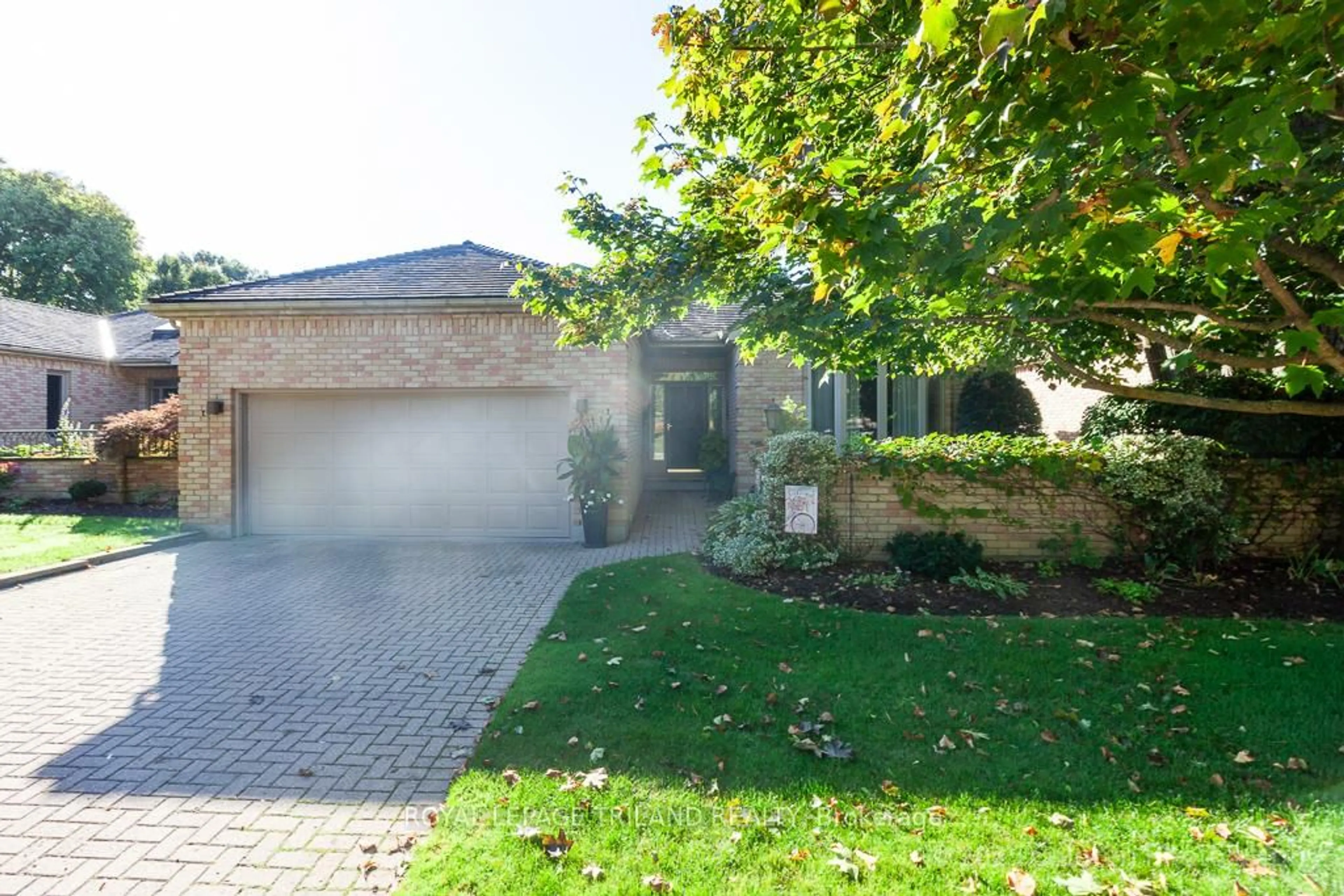 Unknown for 1040 Riverside Dr #23, London North Ontario N6H 5N4