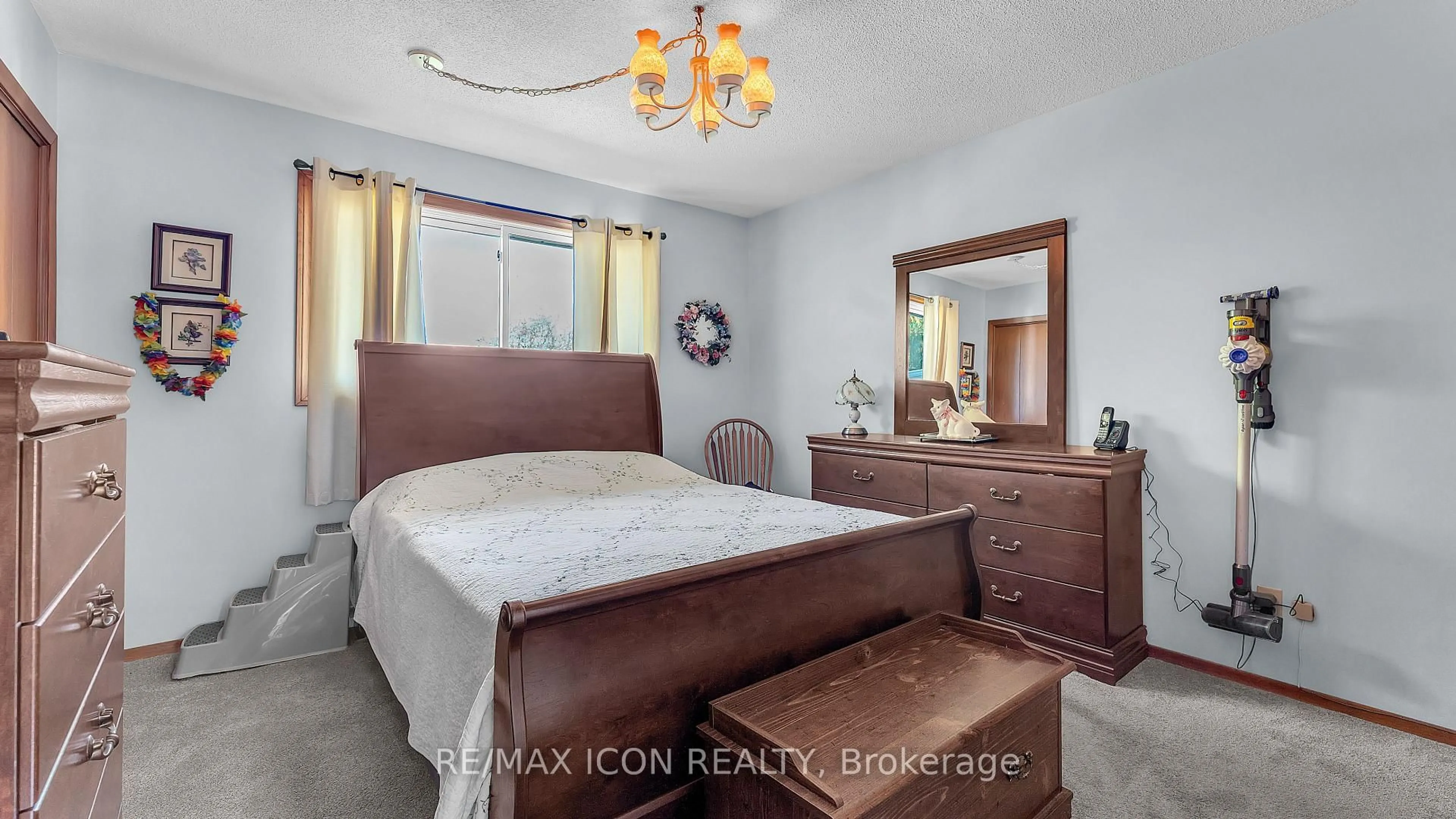 Bedroom with bed, unknown for 8274 Burwell Rd, Lambton Shores Ontario N0M 1T0