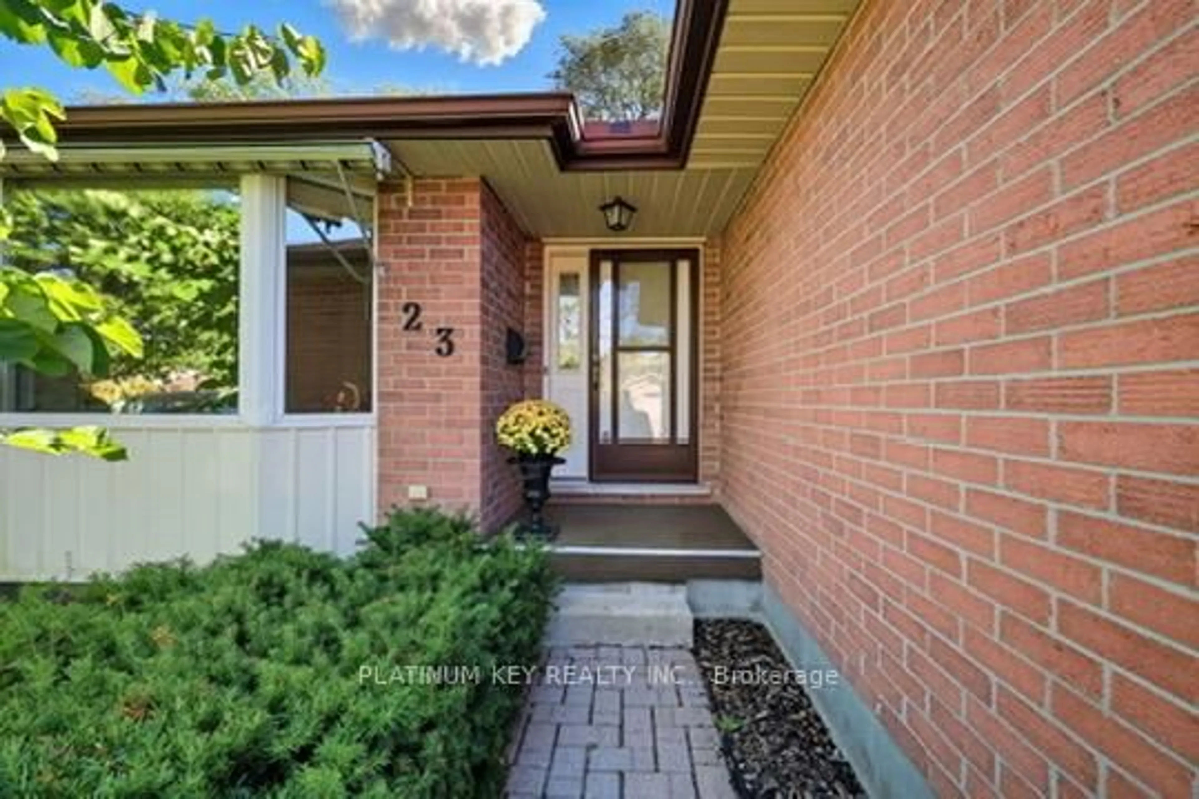 Home with brick exterior material, street for 23 Lynngate Grve, London South Ontario N6K 3S7