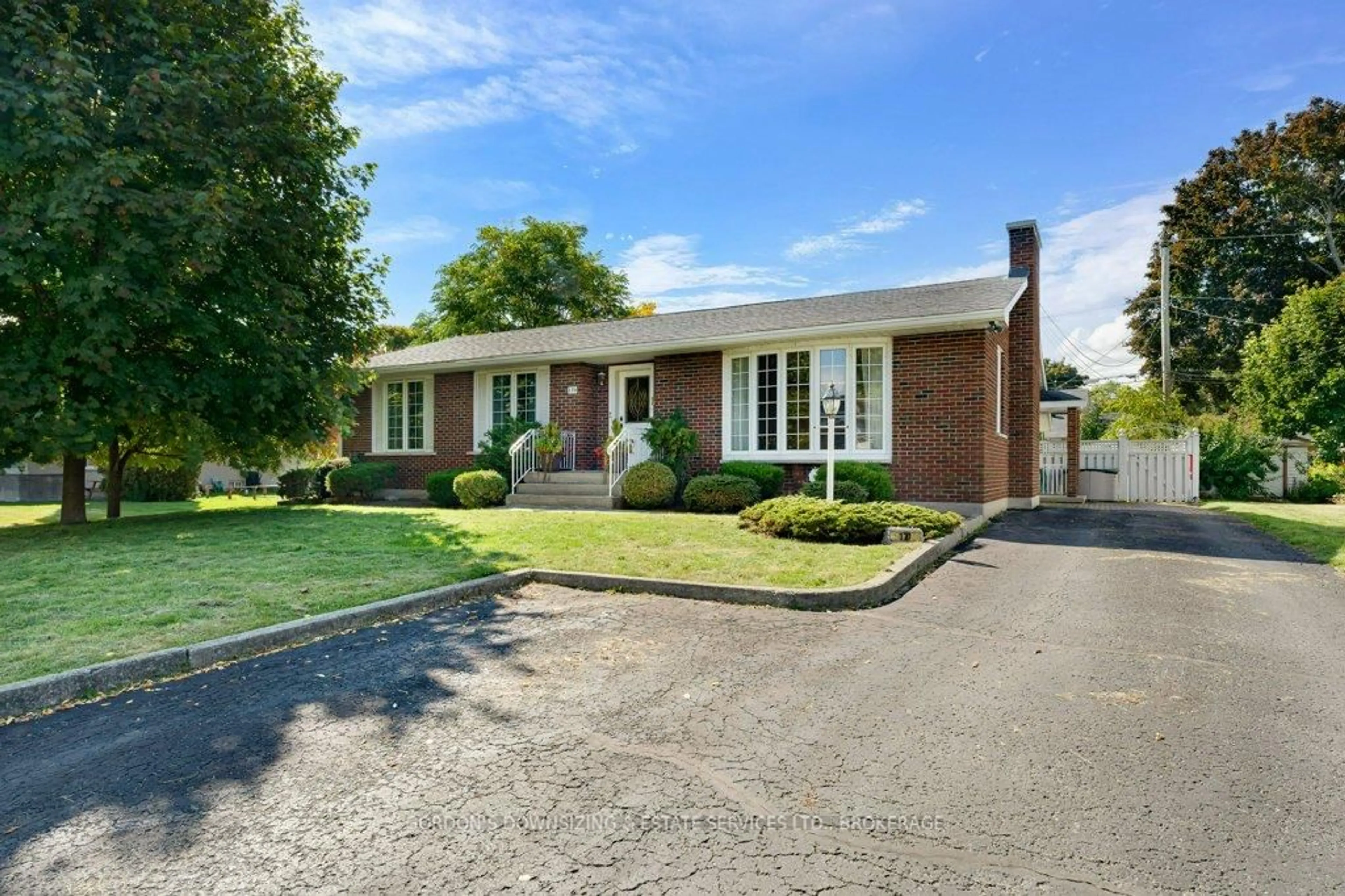 Home with brick exterior material, street for 170 Elmwood Dr, Gananoque Ontario K7G 1N9