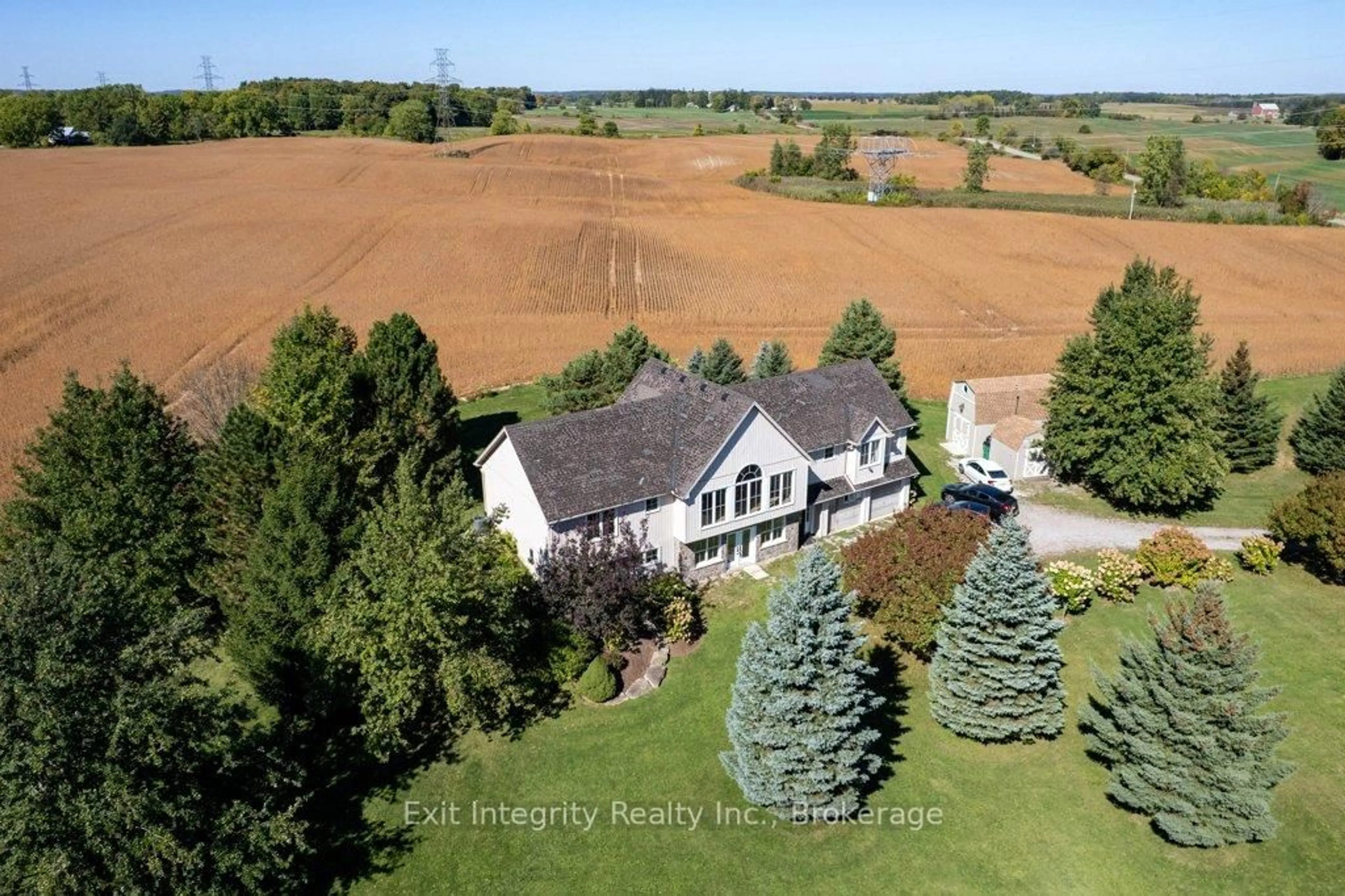 A pic from outside/outdoor area/front of a property/back of a property/a pic from drone, unknown for 407 Harrisburg Rd, Hamilton Ontario L0R 2B0