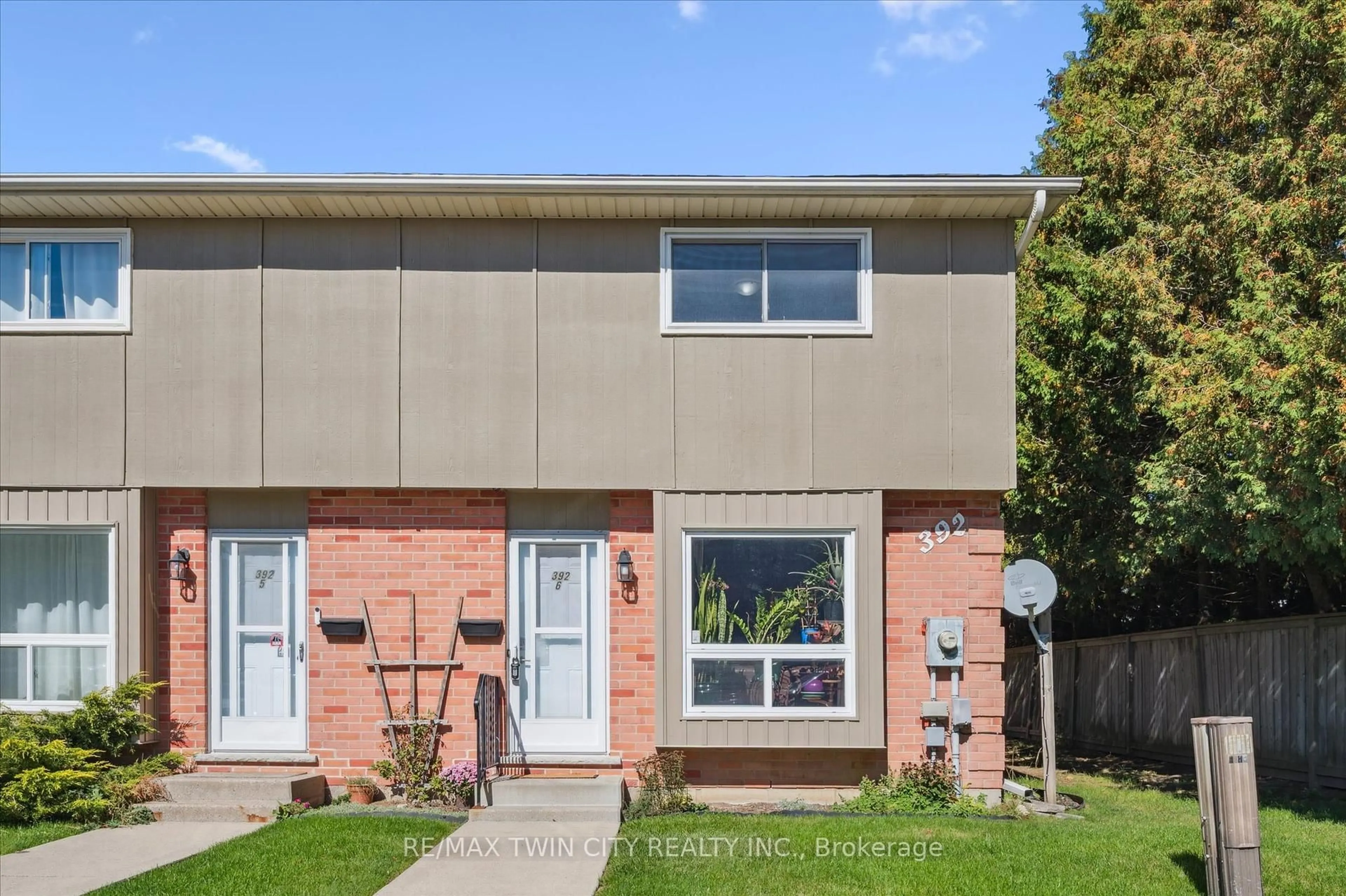 Home with brick exterior material, street for 392 Springbank Ave #6, Woodstock Ontario N4T 1L5