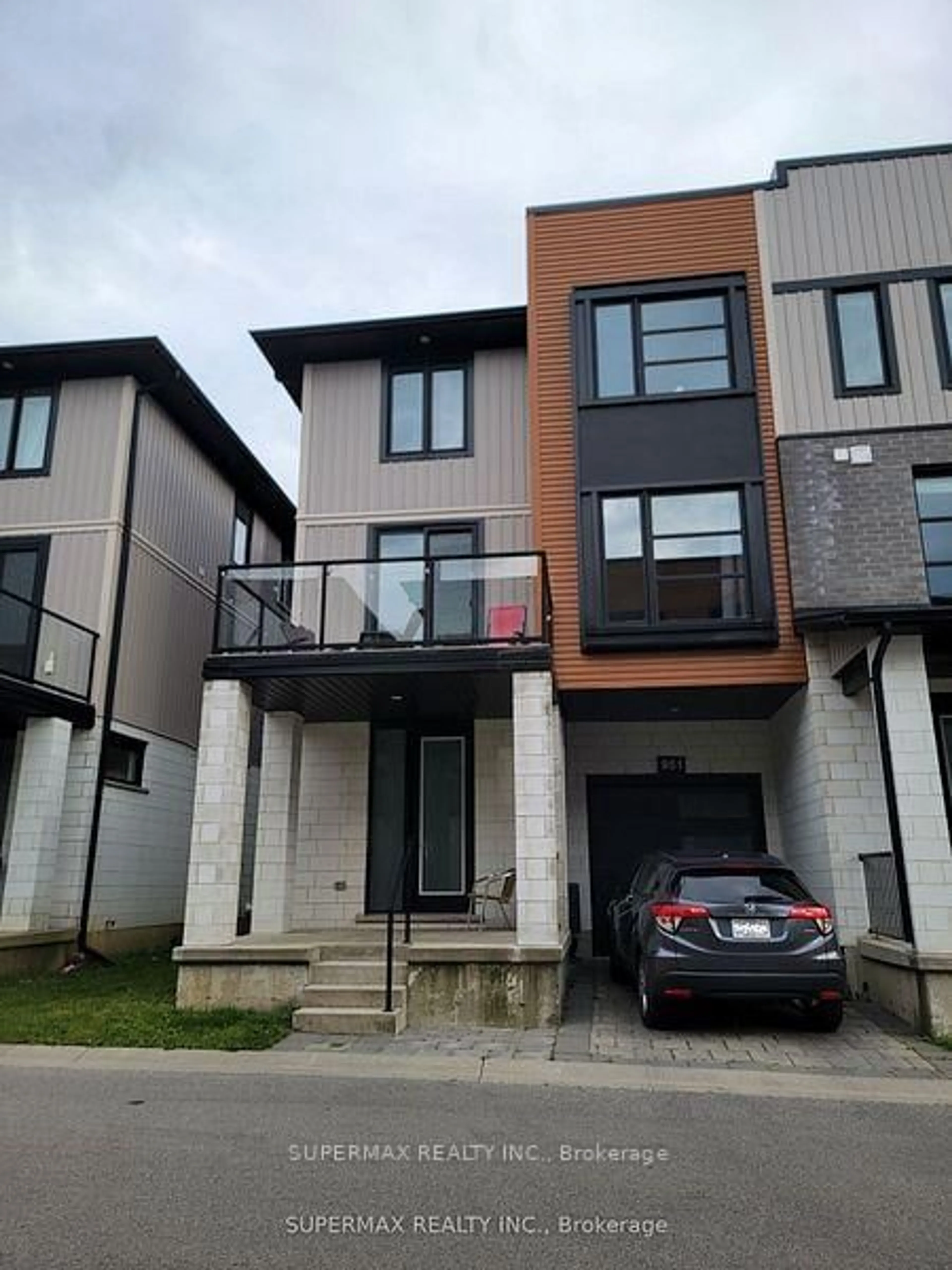 Unknown for 951 Georgetown Dr, London North Ontario N6H 0J7