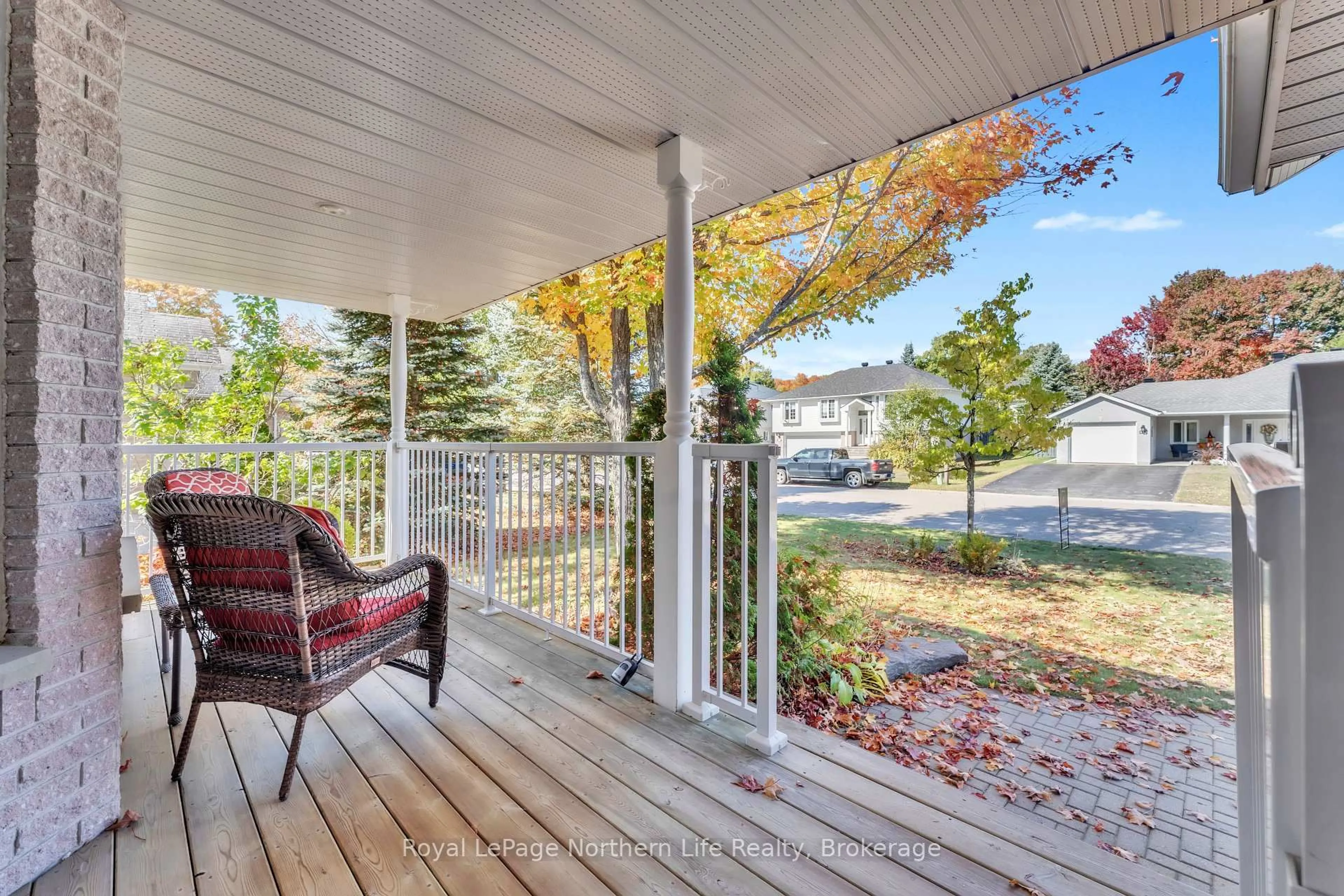 Patio, unknown for 411 PEARCE St, North Bay Ontario P1C 1M8