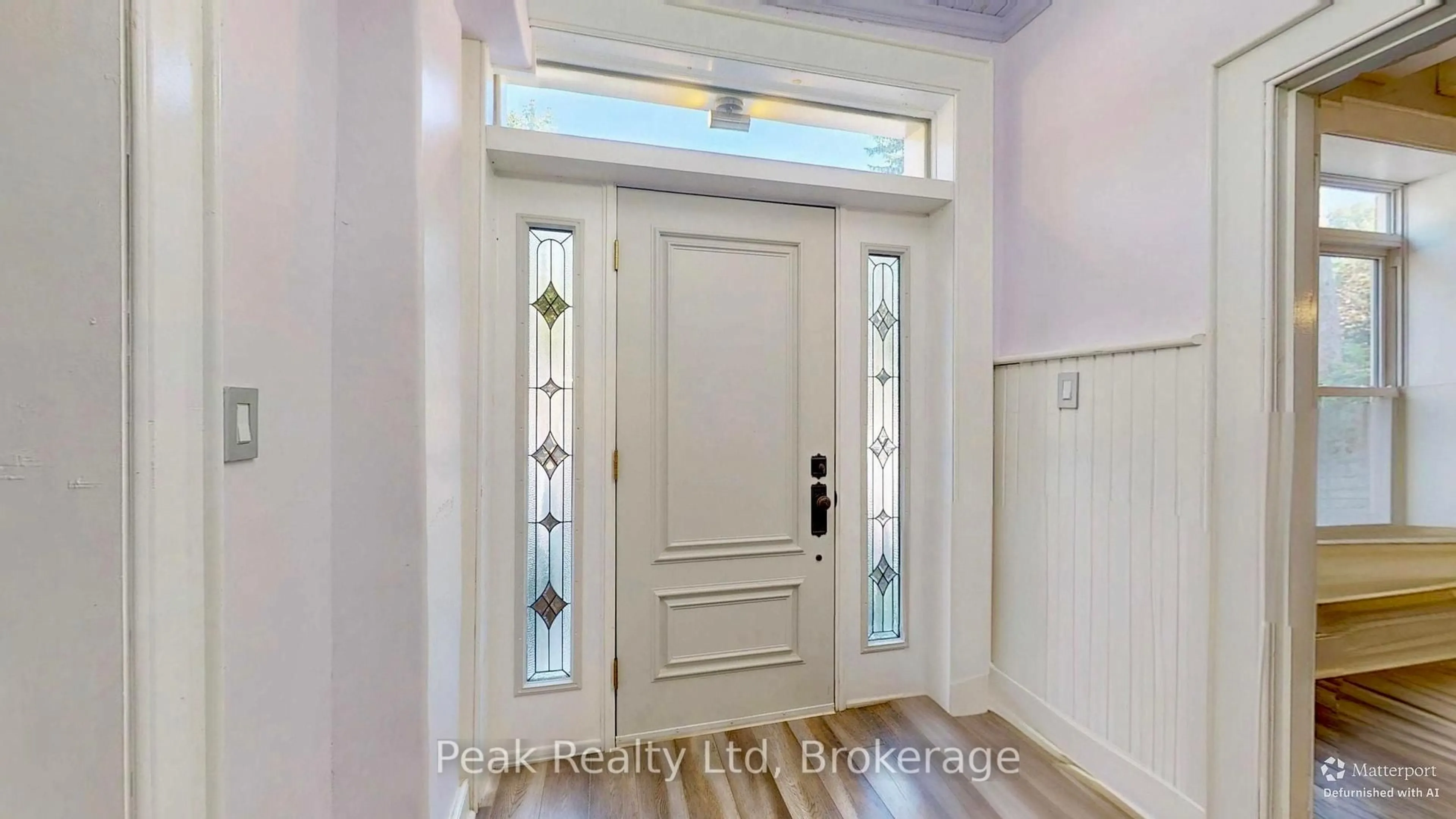 Indoor entryway for 41 Douglas St, Stratford Ontario N5A 5P3