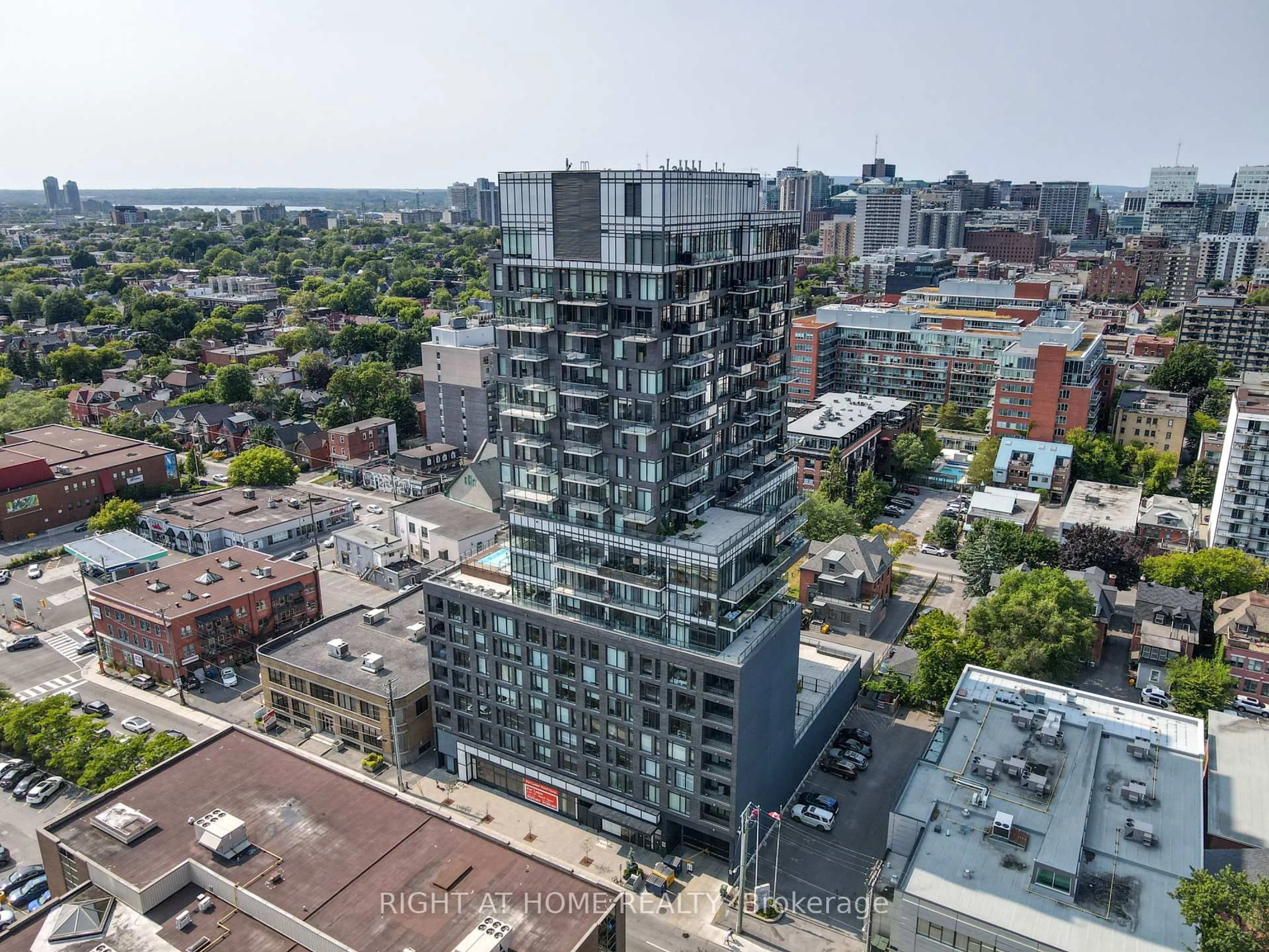 A pic from outside/outdoor area/front of a property/back of a property/a pic from drone, city buildings view from balcony for 203 CATHERINE St #705, Ottawa Ontario K2P 1J5