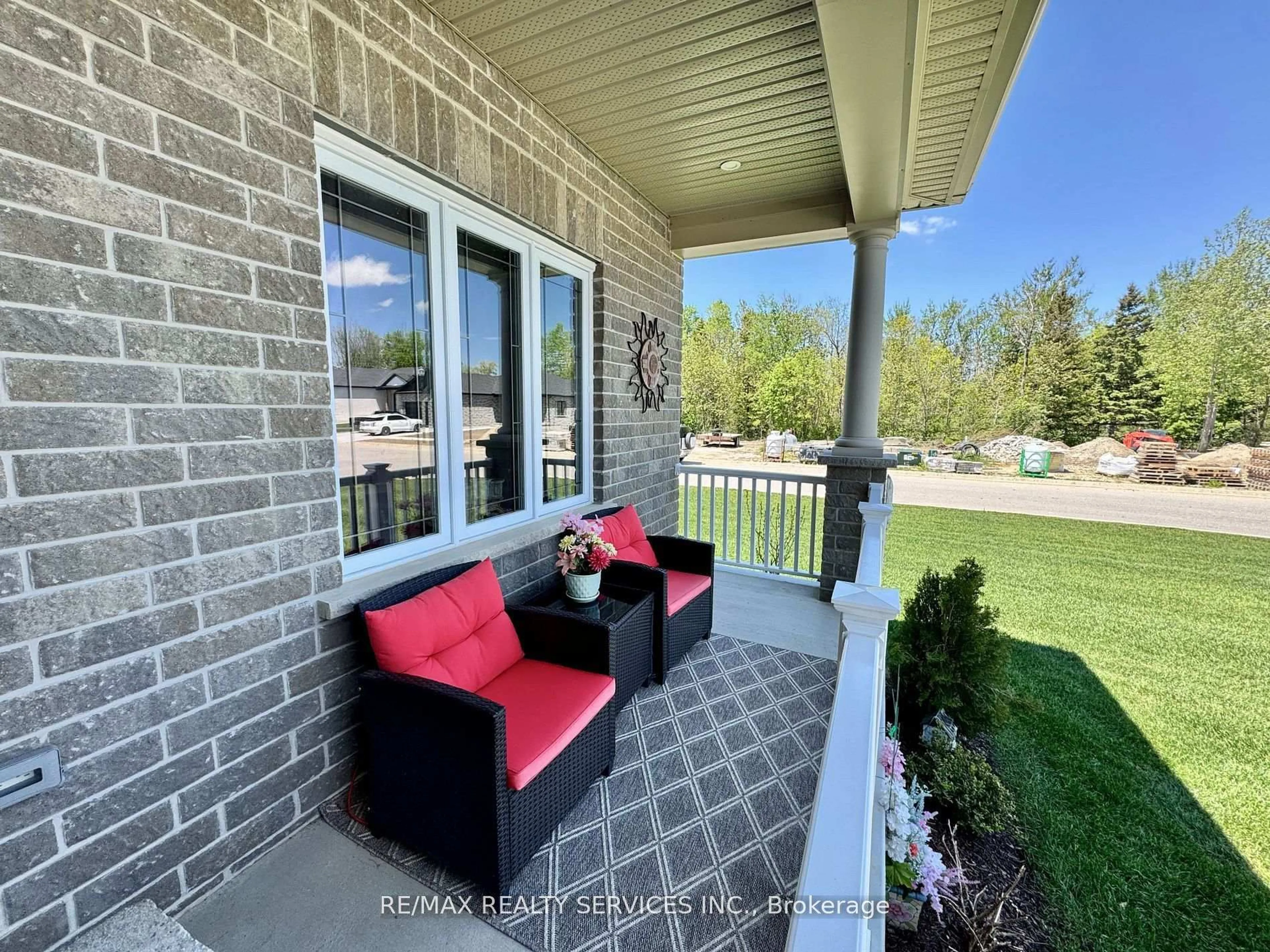 Unknown for 255 Rogers Rd, North Perth Ontario N4W 0H3