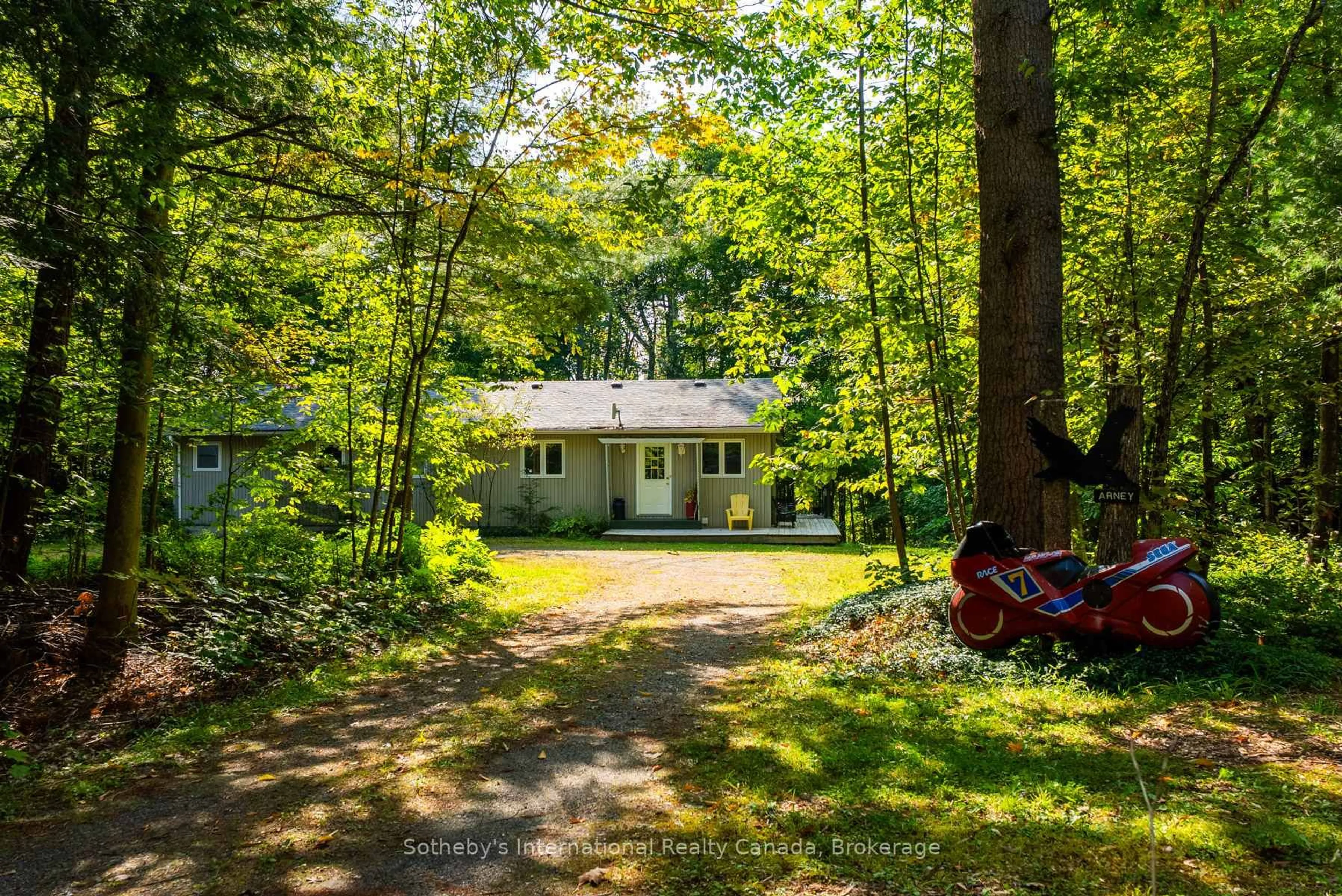 Unknown for 1329 Moon River Rd, Muskoka Lakes Ontario P0C 1A0
