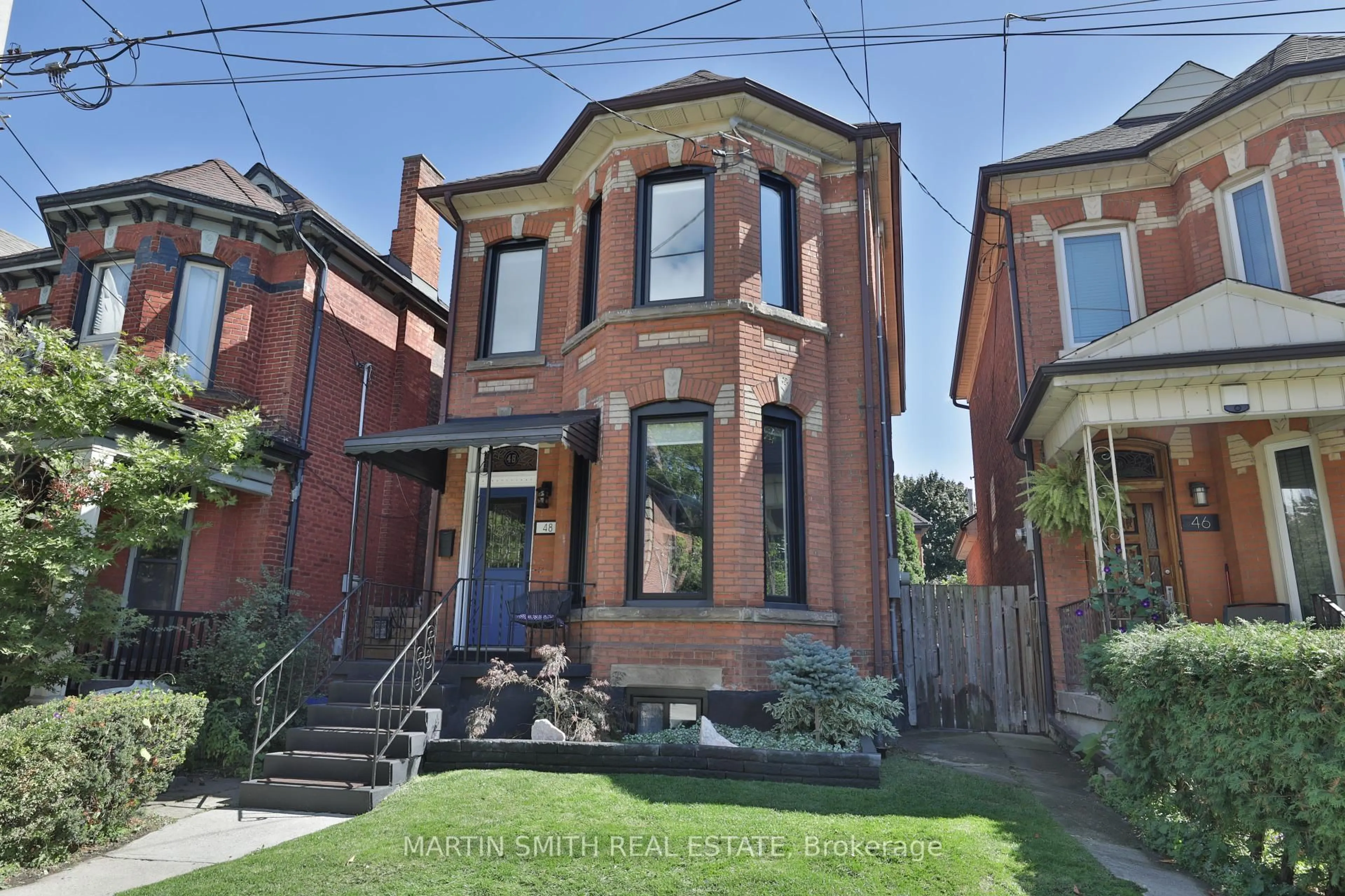 Home with brick exterior material, street for 48 Pearl St, Hamilton Ontario L8R 2Y8