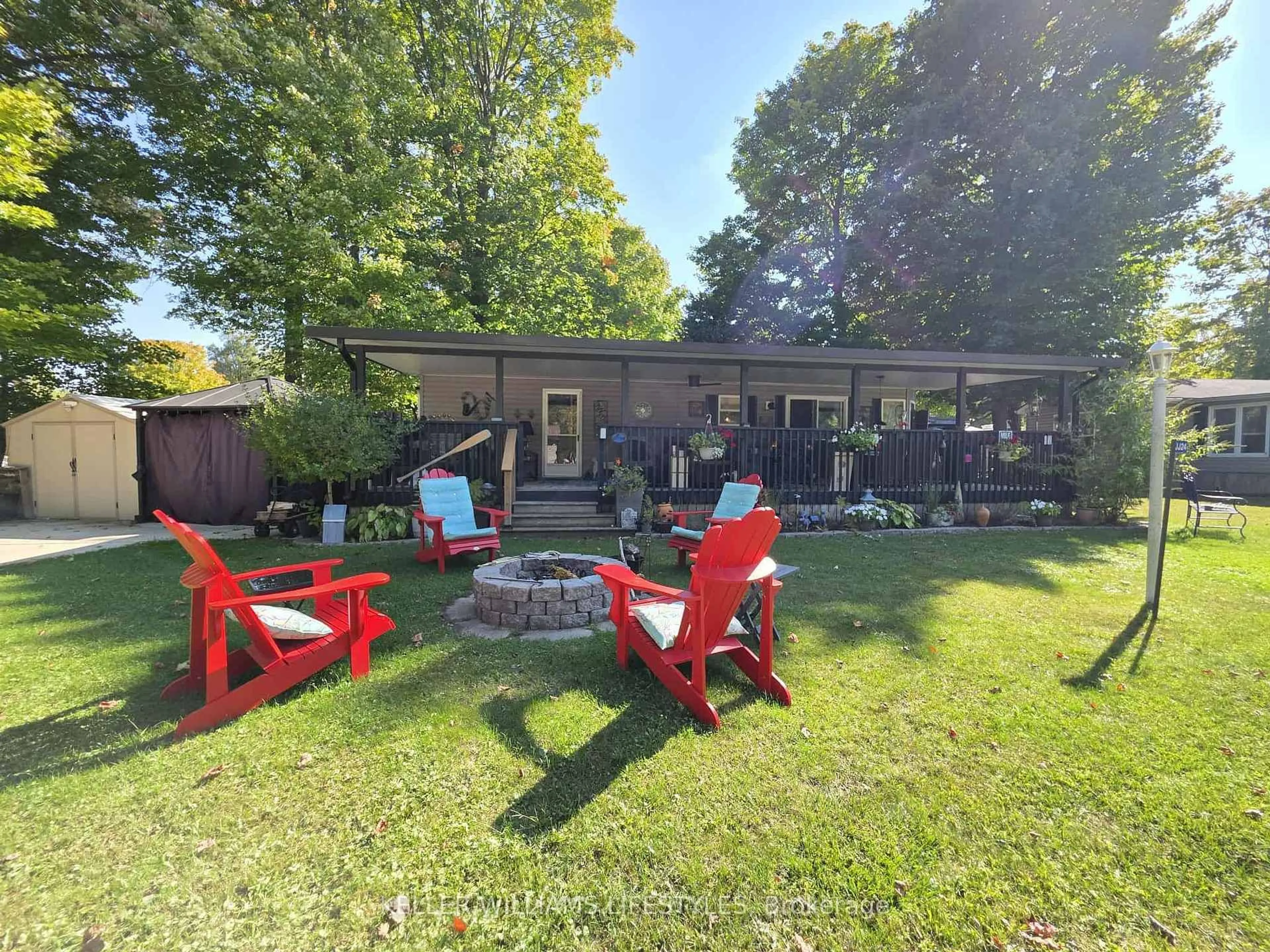 A pic from outside/outdoor area/front of a property/back of a property/a pic from drone, unknown for 9338 West Ipperwash Rd #JJ24, Lambton Shores Ontario N0N 1J2