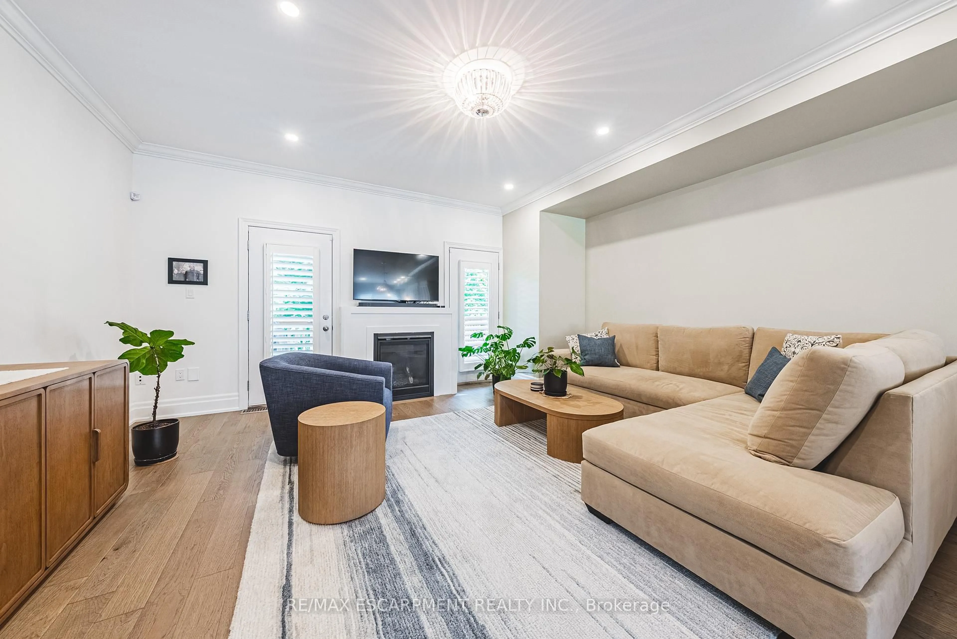 Living room with furniture, unknown for 111 Wilson St #6, Hamilton Ontario L9B 2G7