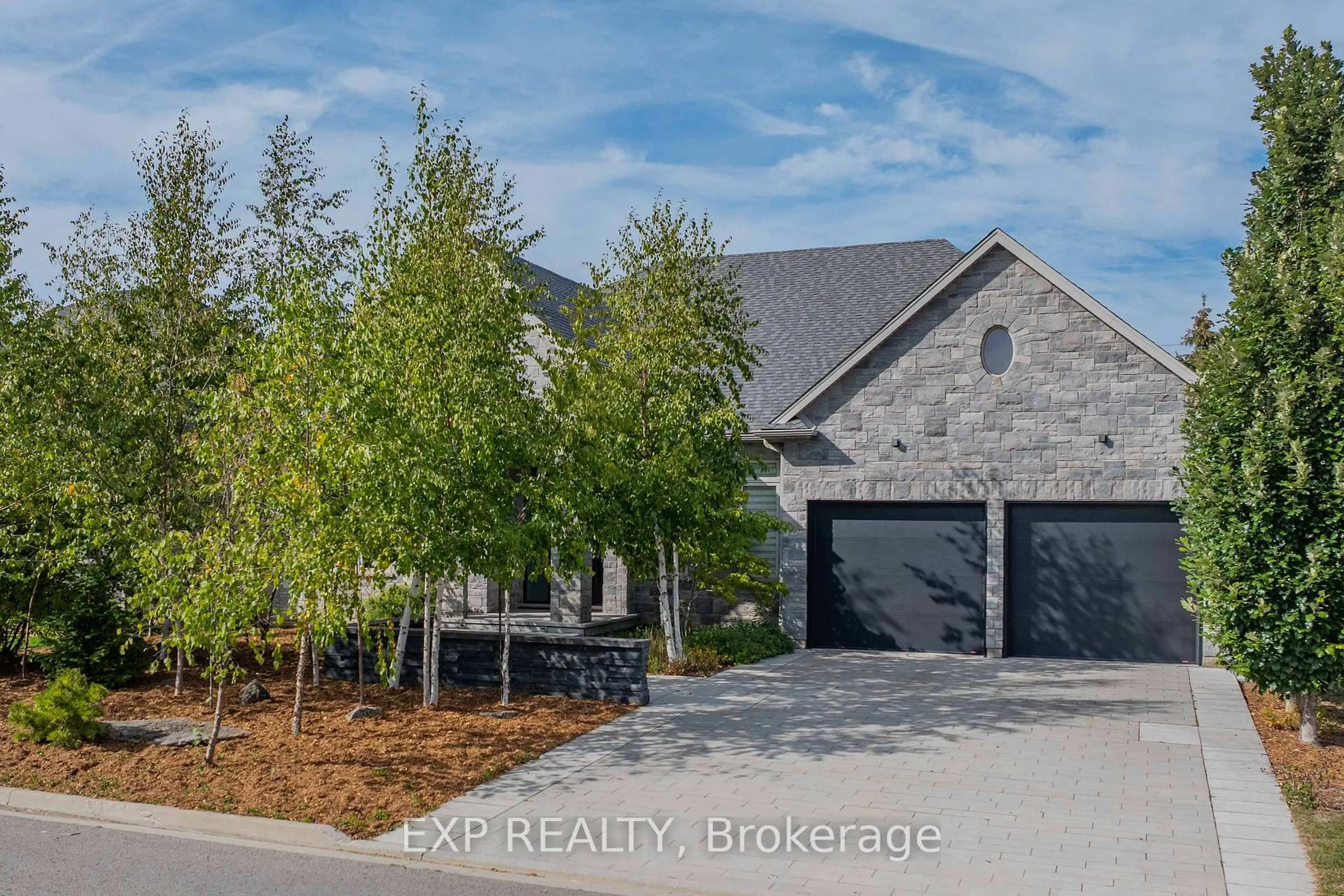 Home with brick exterior material, street for 14 Angels Dr, Niagara-on-the-Lake Ontario L0S 1J1