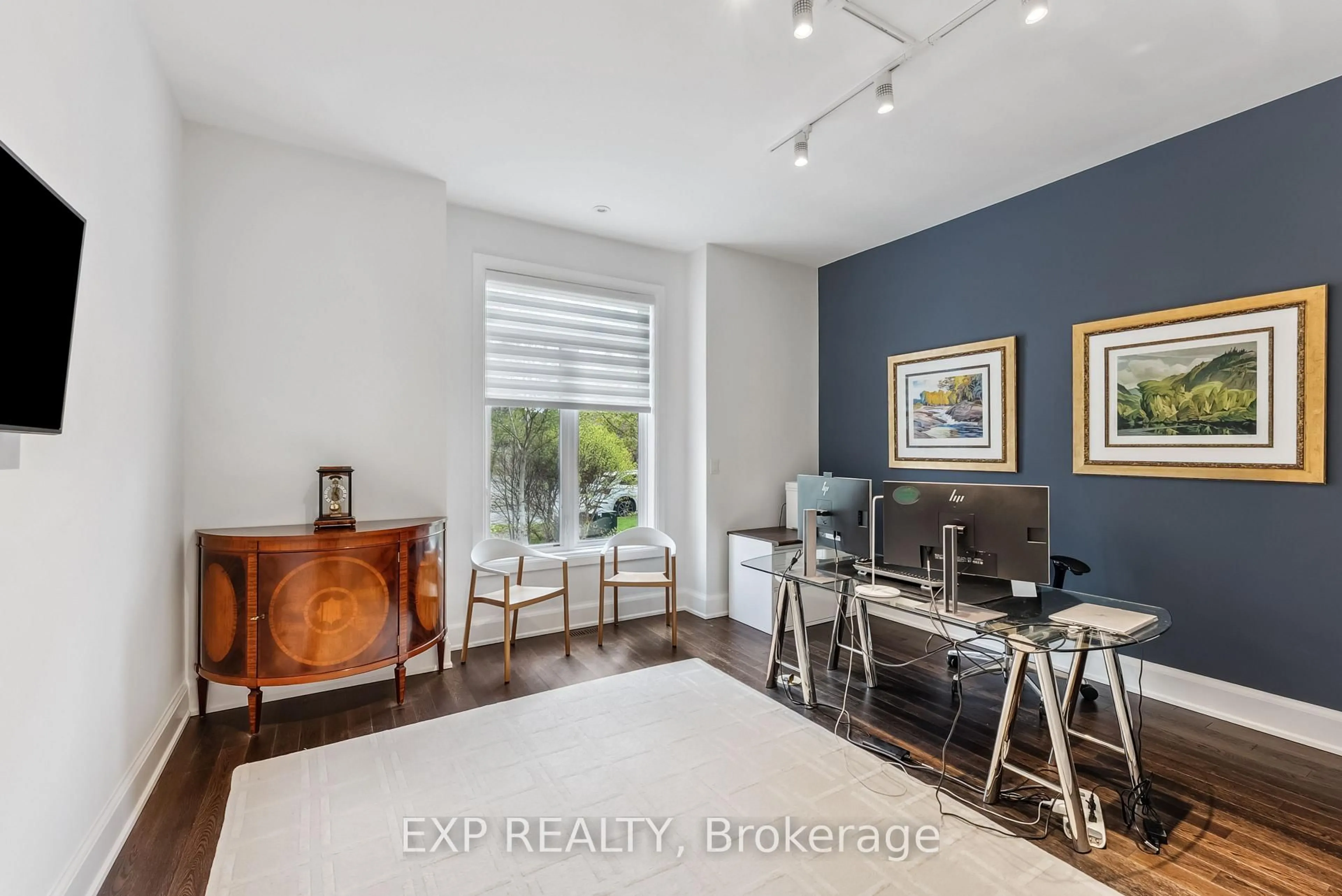 Unknown for 14 Angels Dr, Niagara-on-the-Lake Ontario L0S 1J1