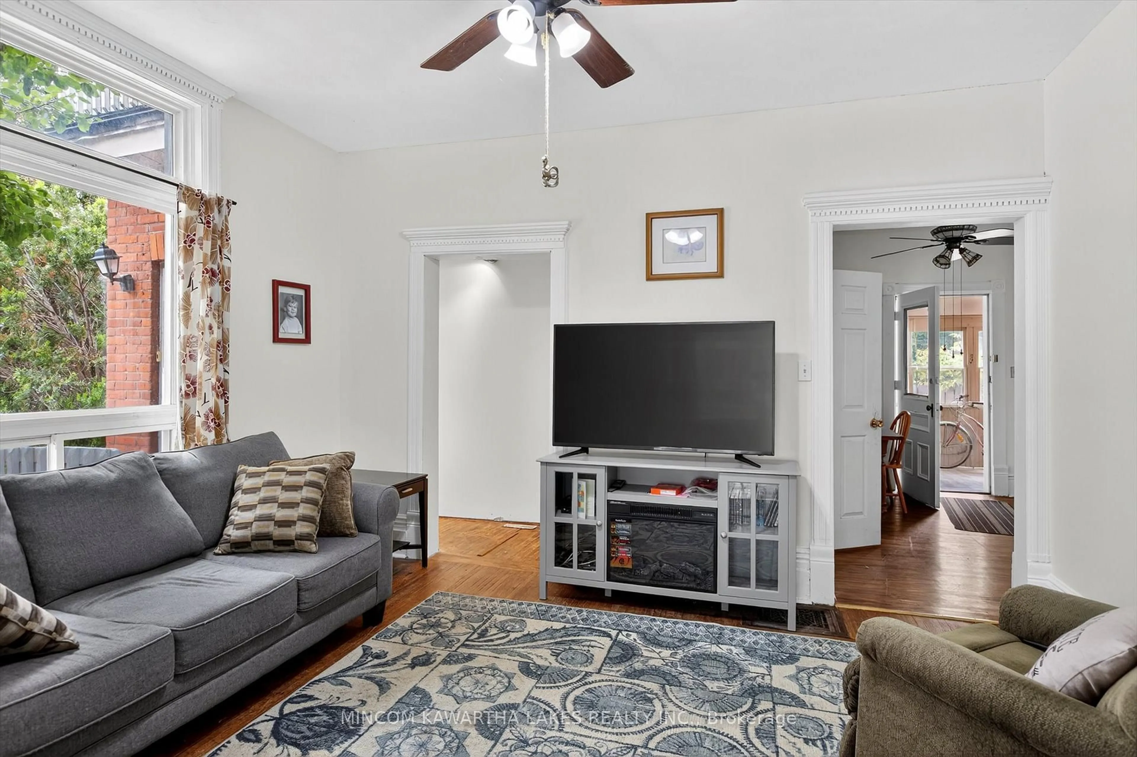 Living room with furniture, unknown for 563 Aylmer St, Peterborough Ontario K9H 3W8