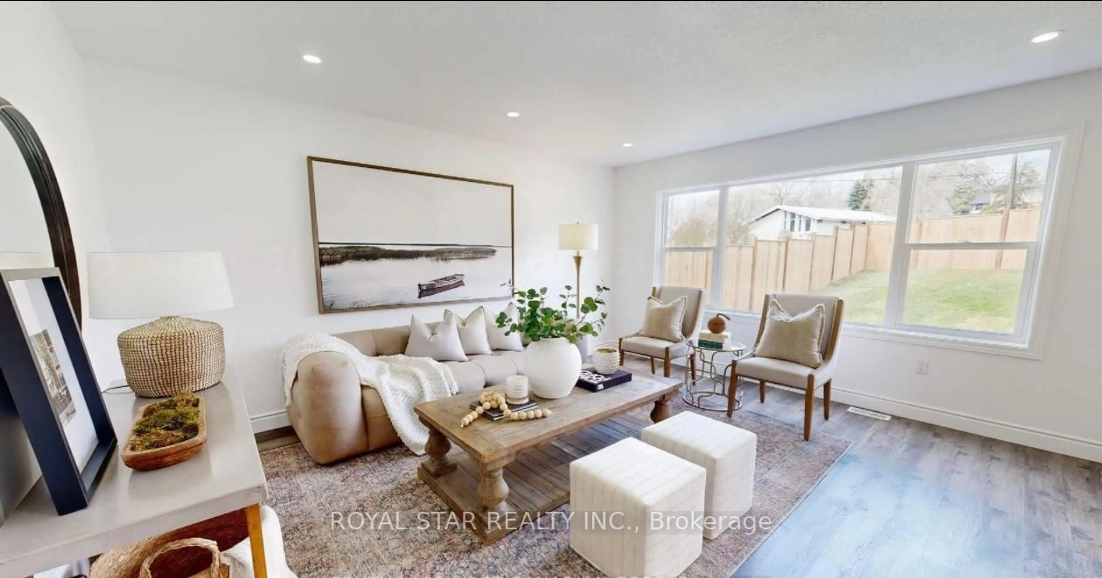 Living room with furniture, unknown for 103 Metcalfe St, Ingersoll Ontario N5C 1M6