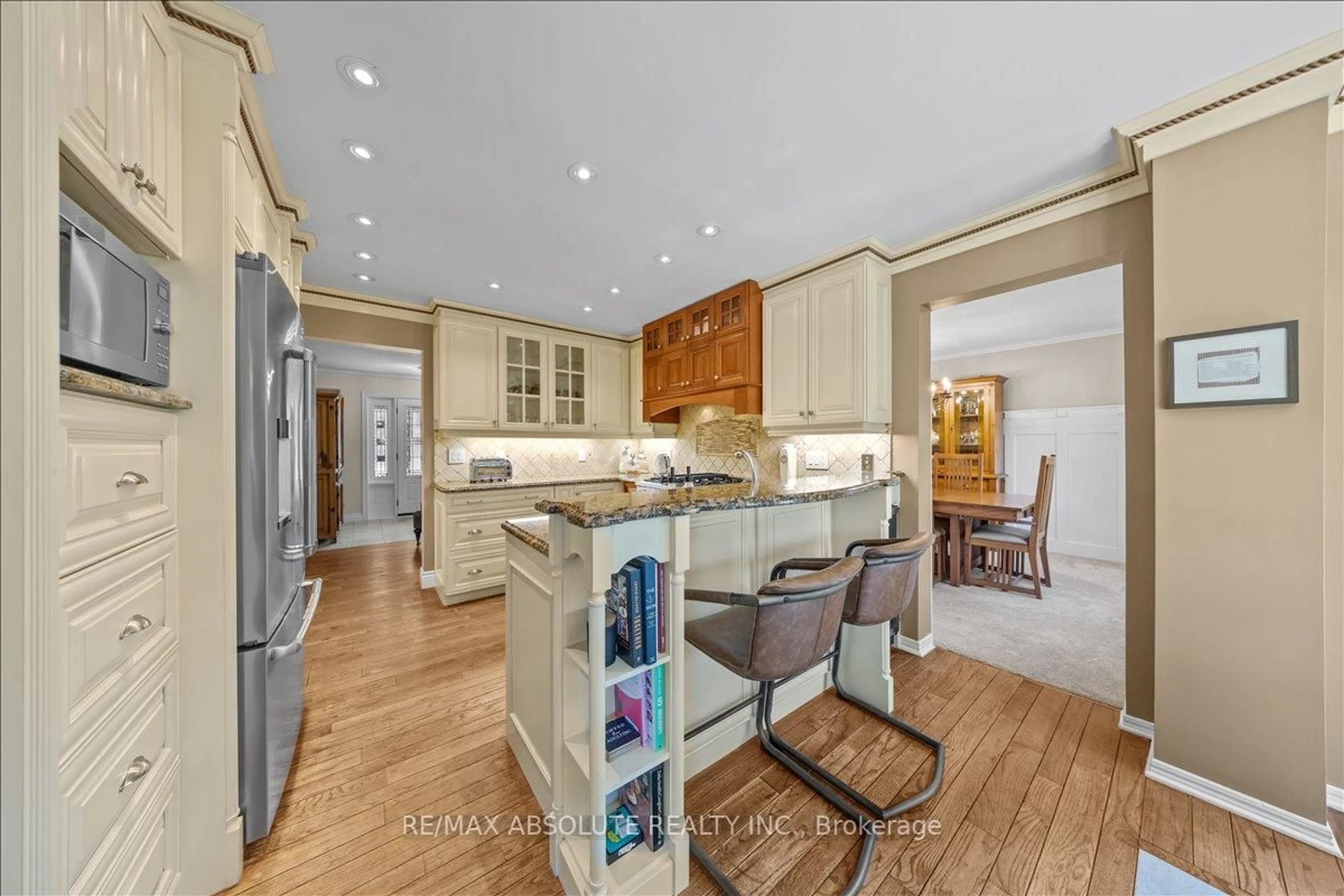 Open concept kitchen, unknown for 3 Buttonwood Tr, Ottawa Ontario K2S 1C9