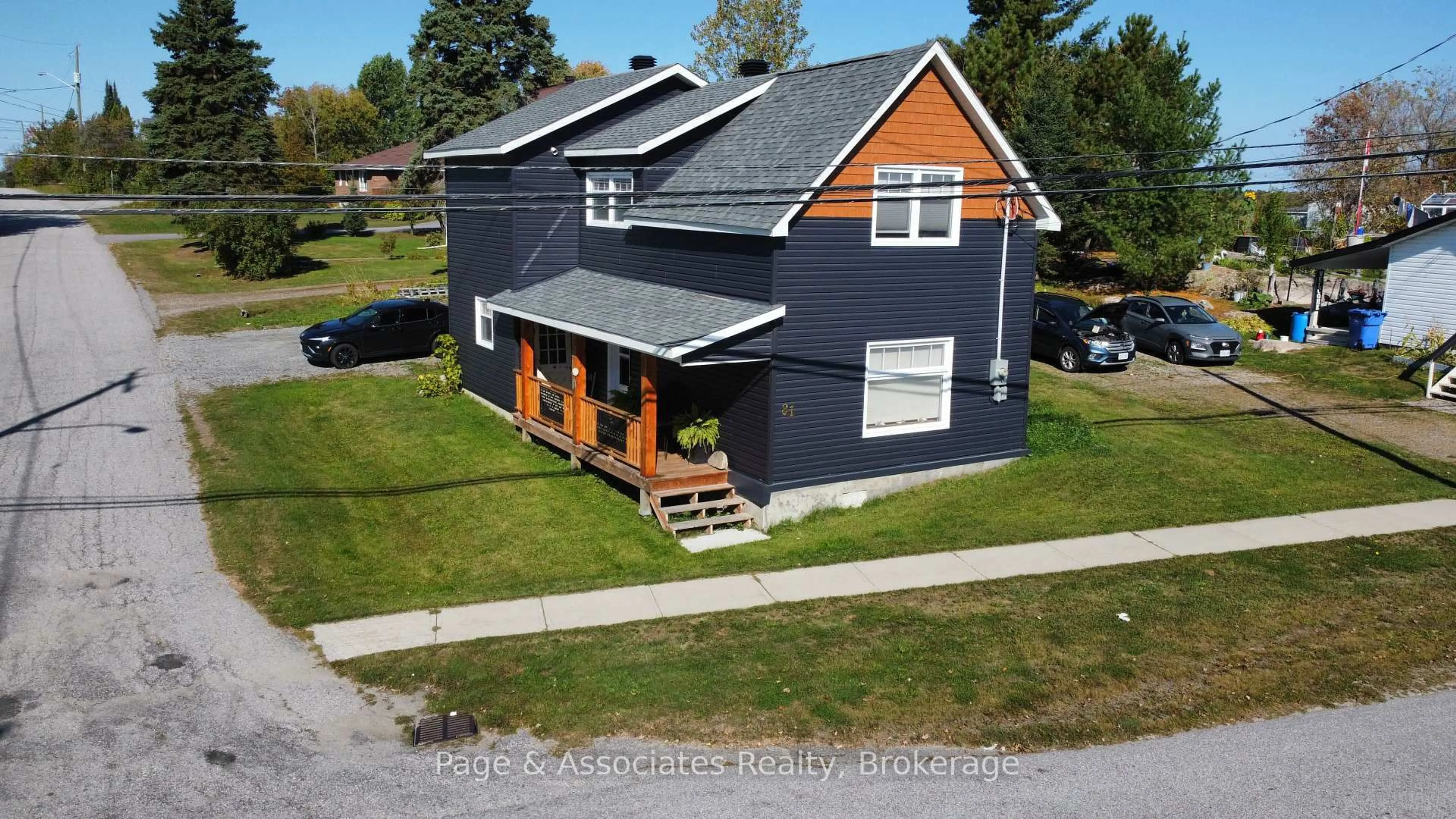 A pic from outside/outdoor area/front of a property/back of a property/a pic from drone, building for 81 Cache St, West Nipissing Ontario P0H 1G0