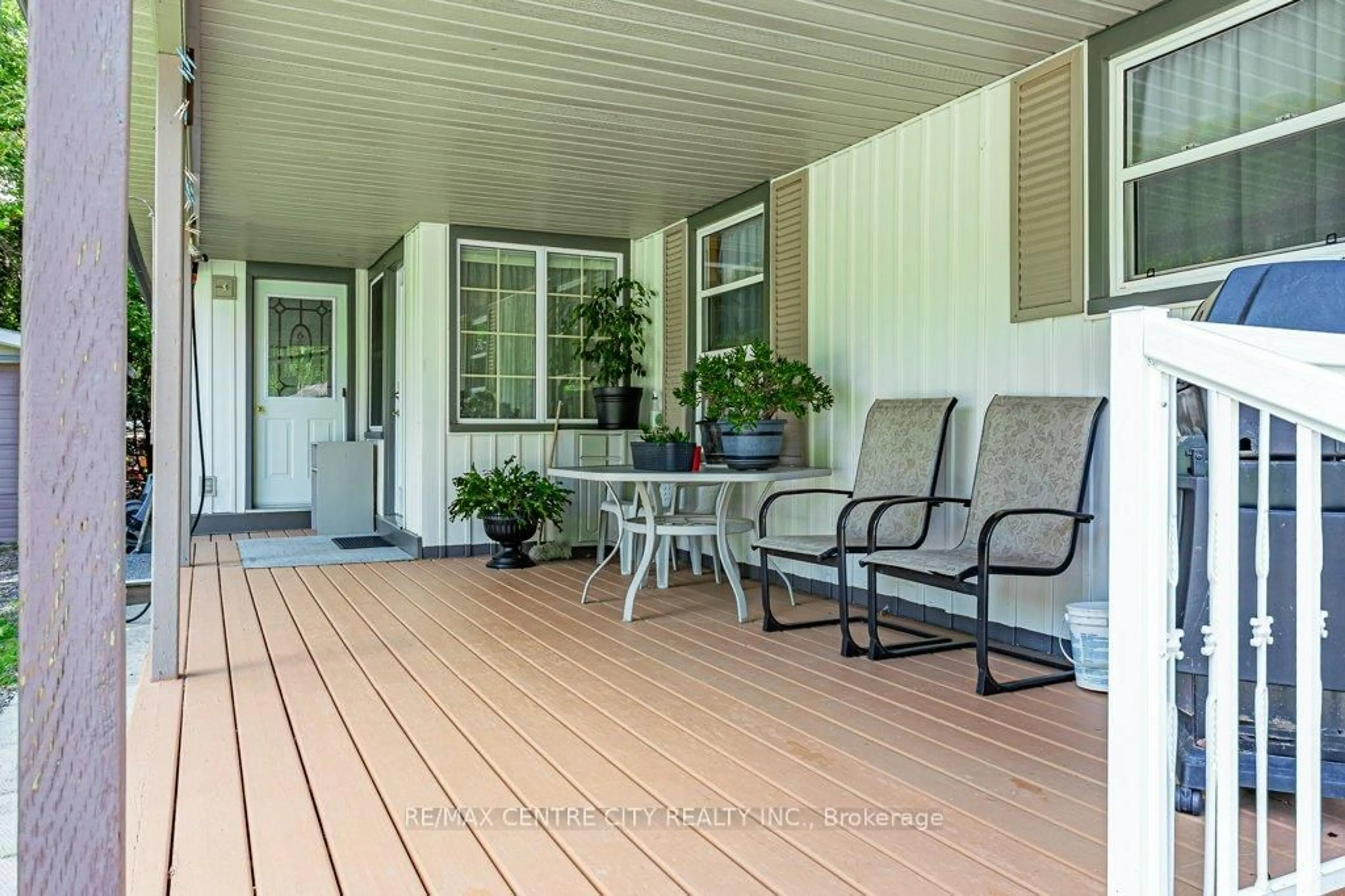 Patio, unknown for 7248 HACIENDA Rd, Malahide Ontario N5H 2R5