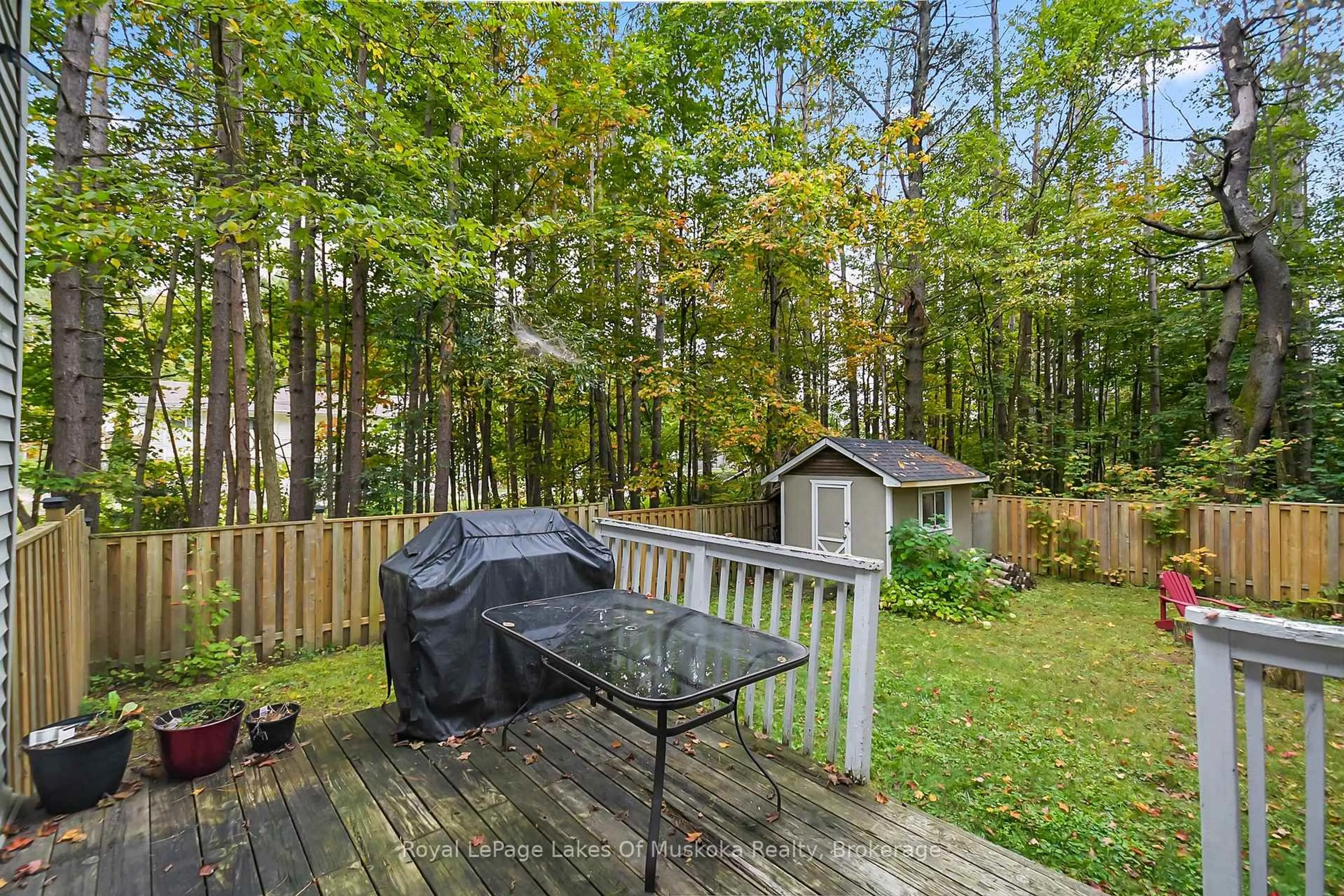 Patio, forest/trees view for 190 Maple St, Bracebridge Ontario P1L 1K4