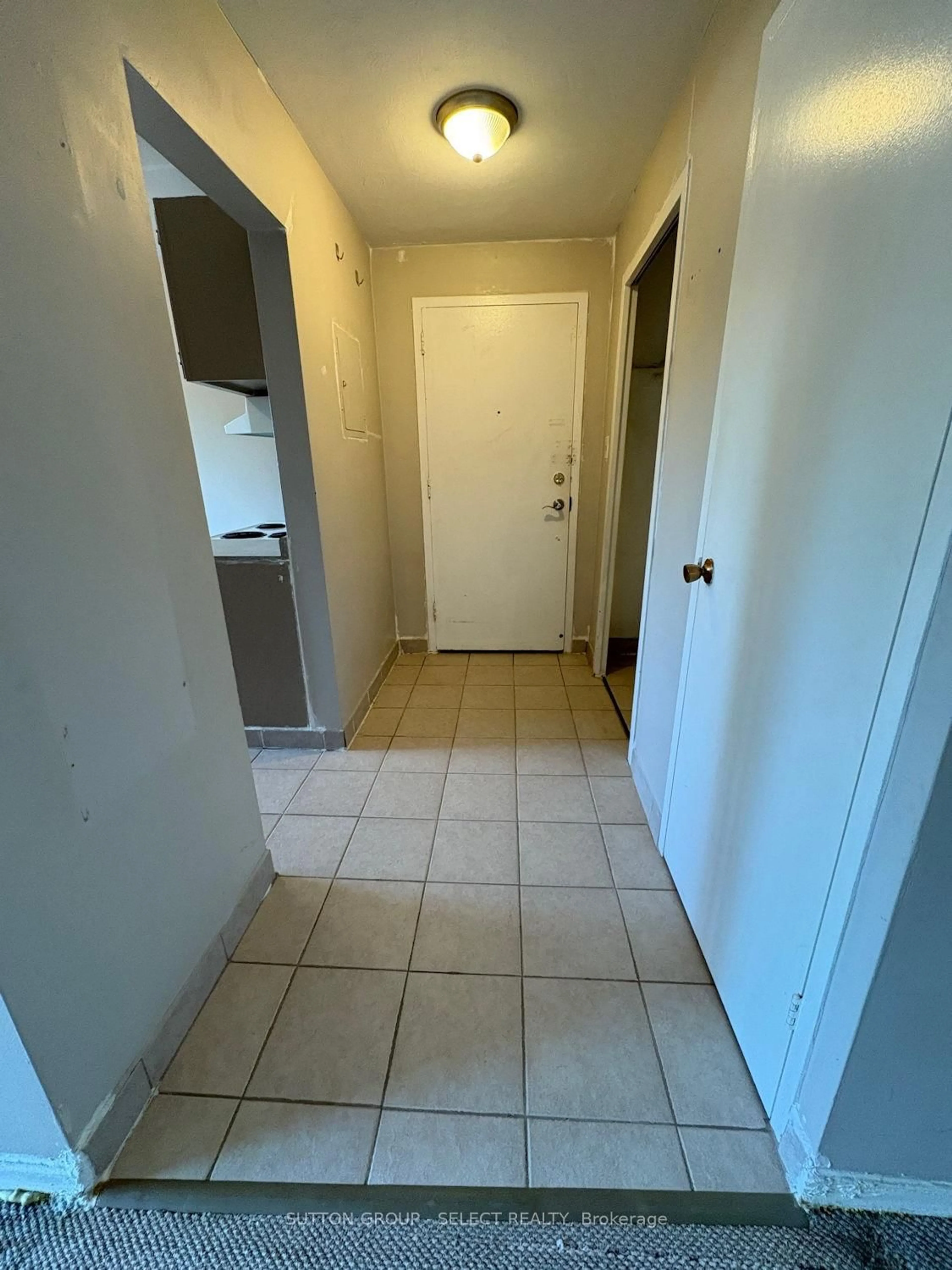 A pic of a room for 75 Baldoon Rd #7, Chatham-Kent Ontario N7L 1E2