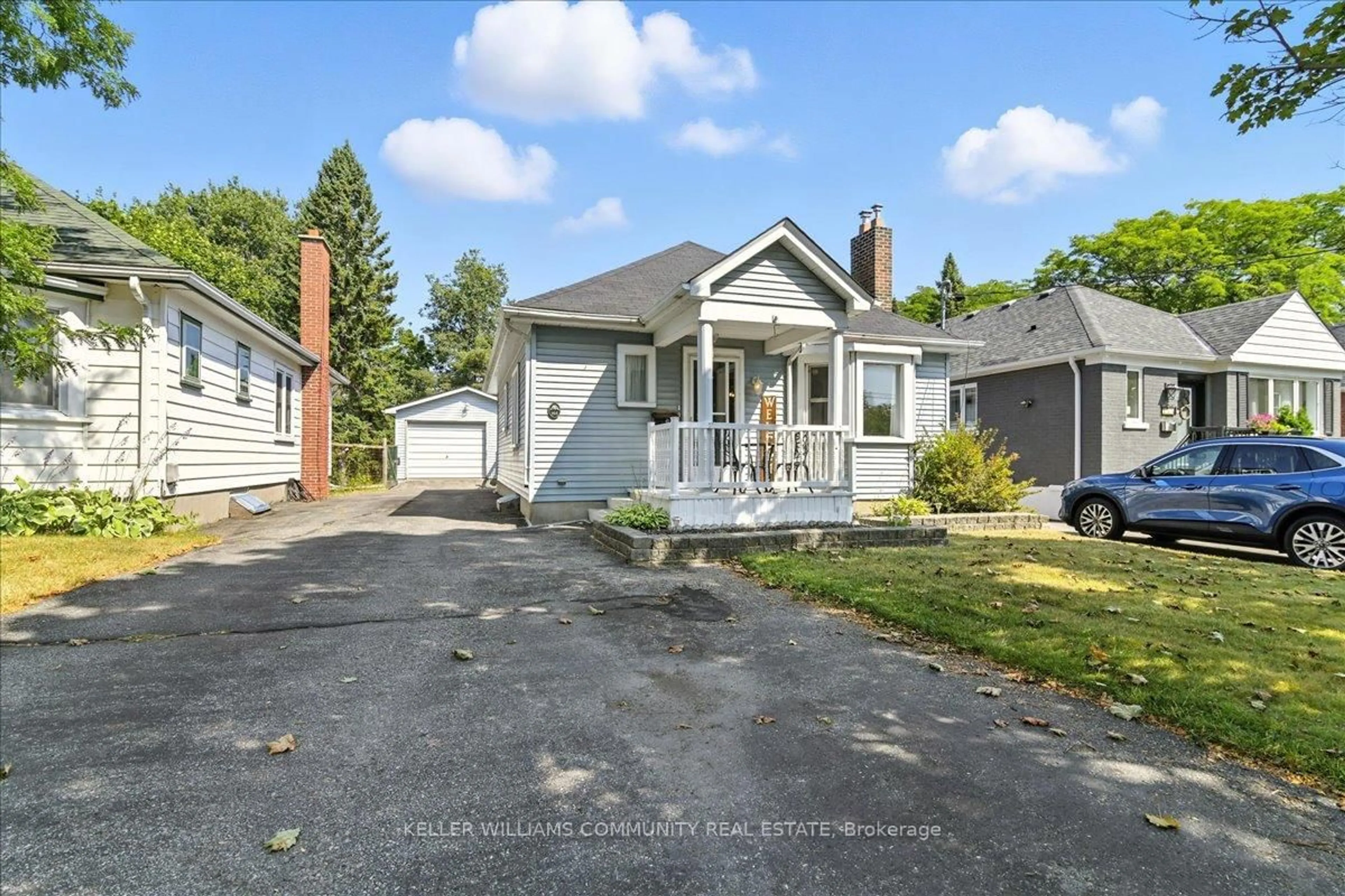 A pic from outside/outdoor area/front of a property/back of a property/a pic from drone, street for 144 University Ave, Cobourg Ontario K9A 1E1