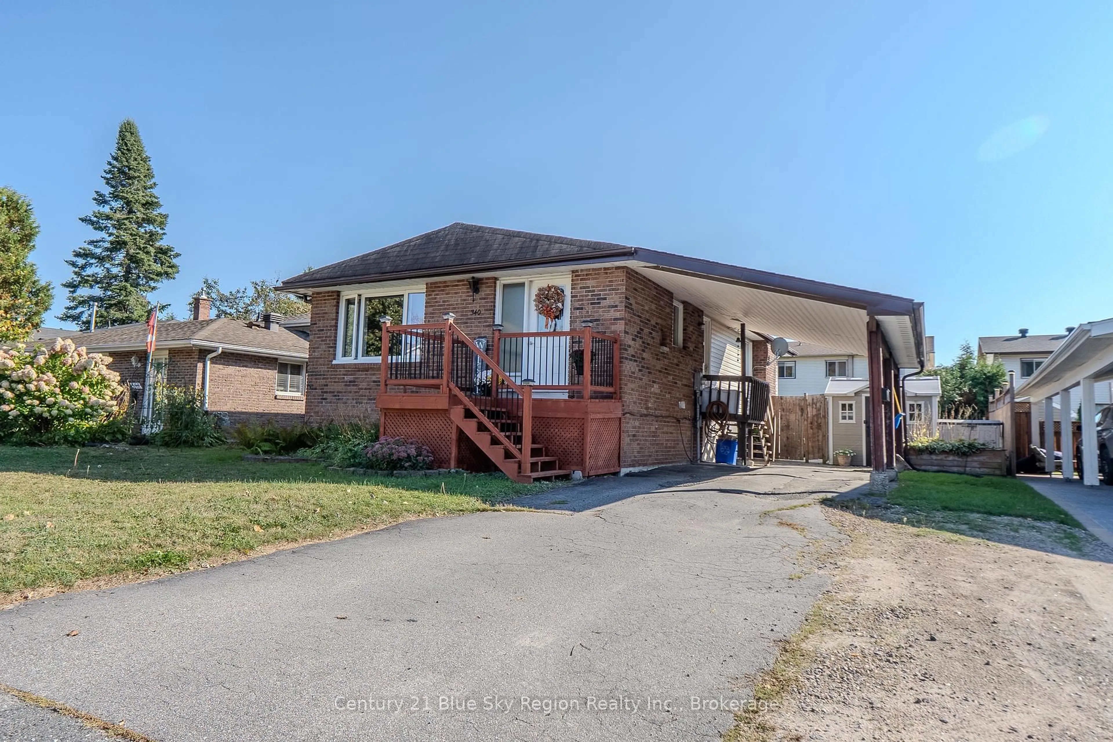 Home with brick exterior material, street for 340 Cartier St, North Bay Ontario P1B 8N5