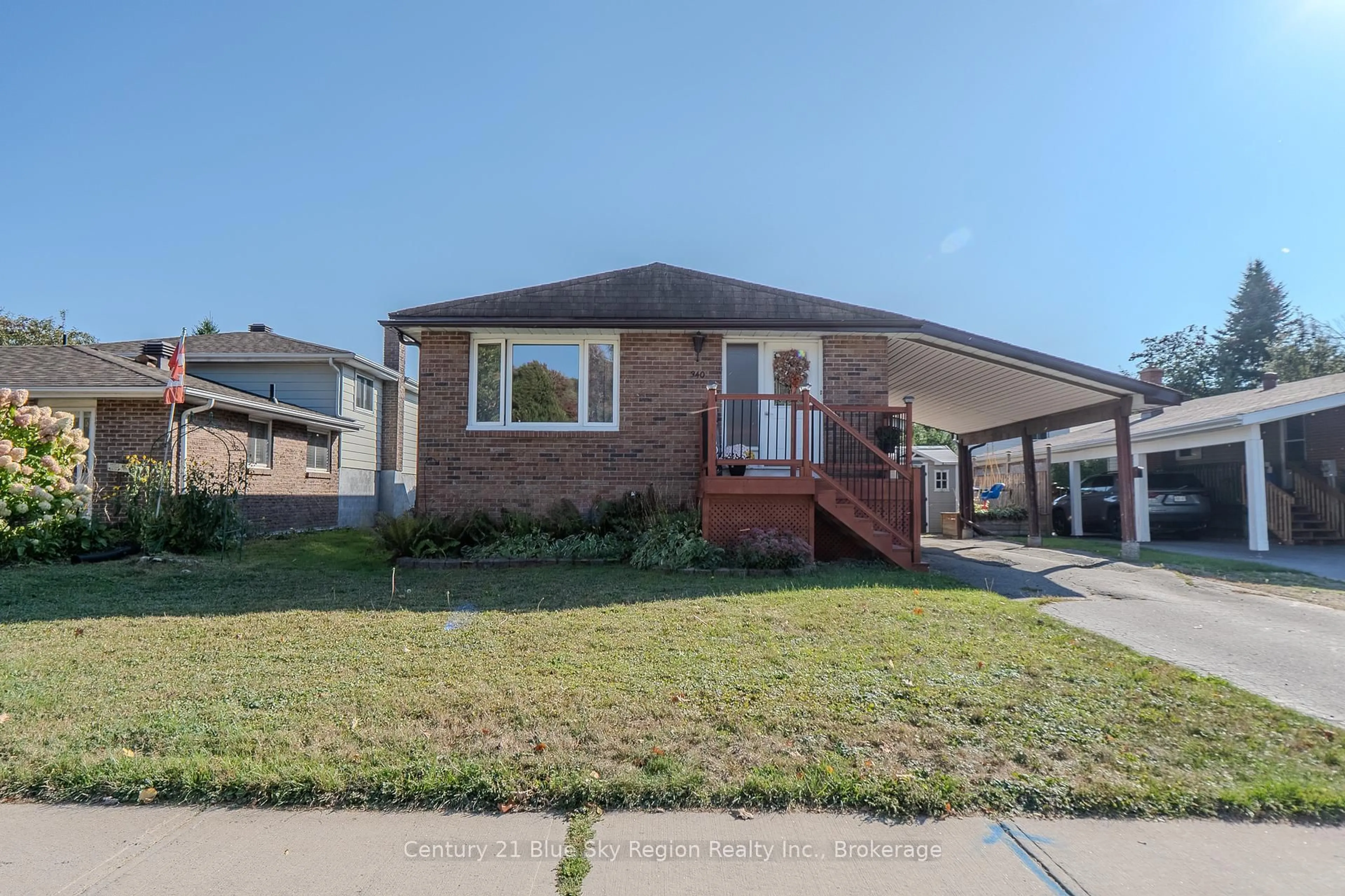 Home with brick exterior material, street for 340 Cartier St, North Bay Ontario P1B 8N5