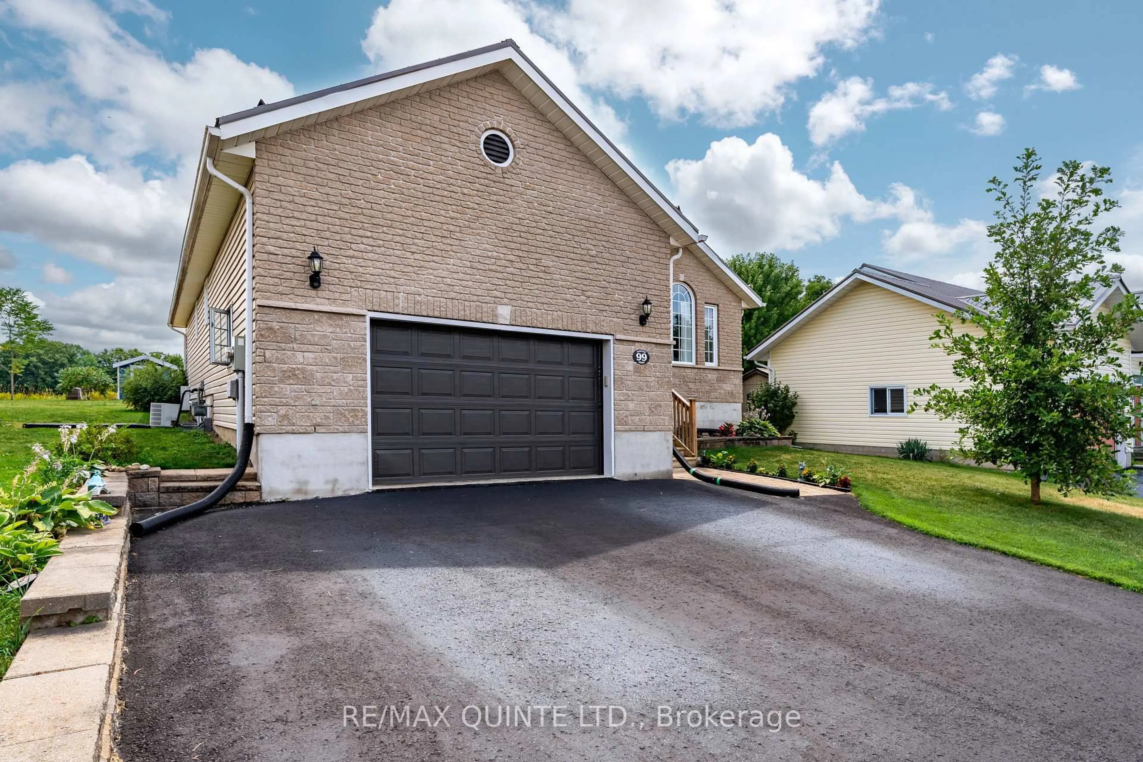 Unknown for 99 Mckenzie St, Madoc Ontario K0K 2K0