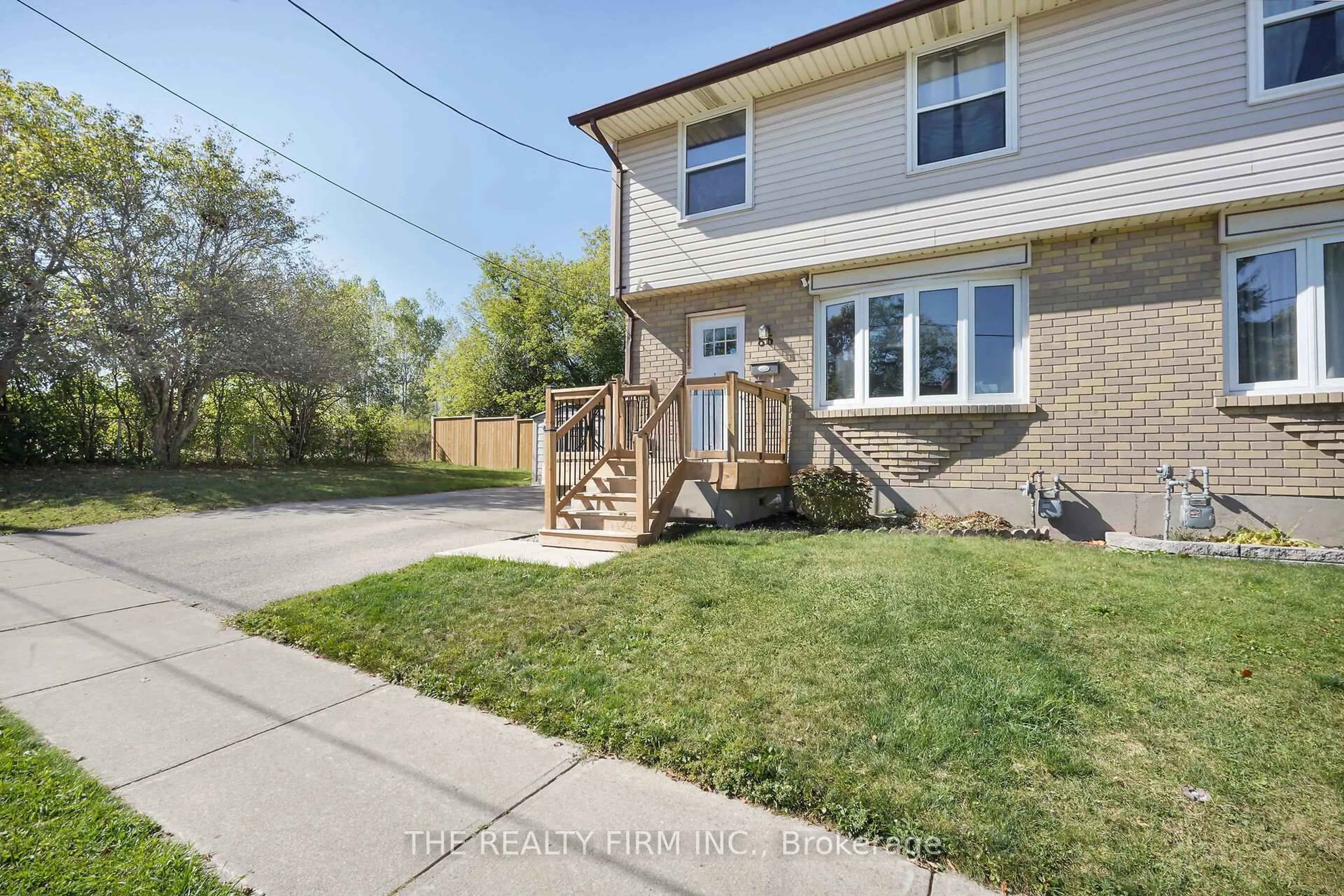 Unknown for 86 Mackay Ave, London South Ontario N6J 2V6