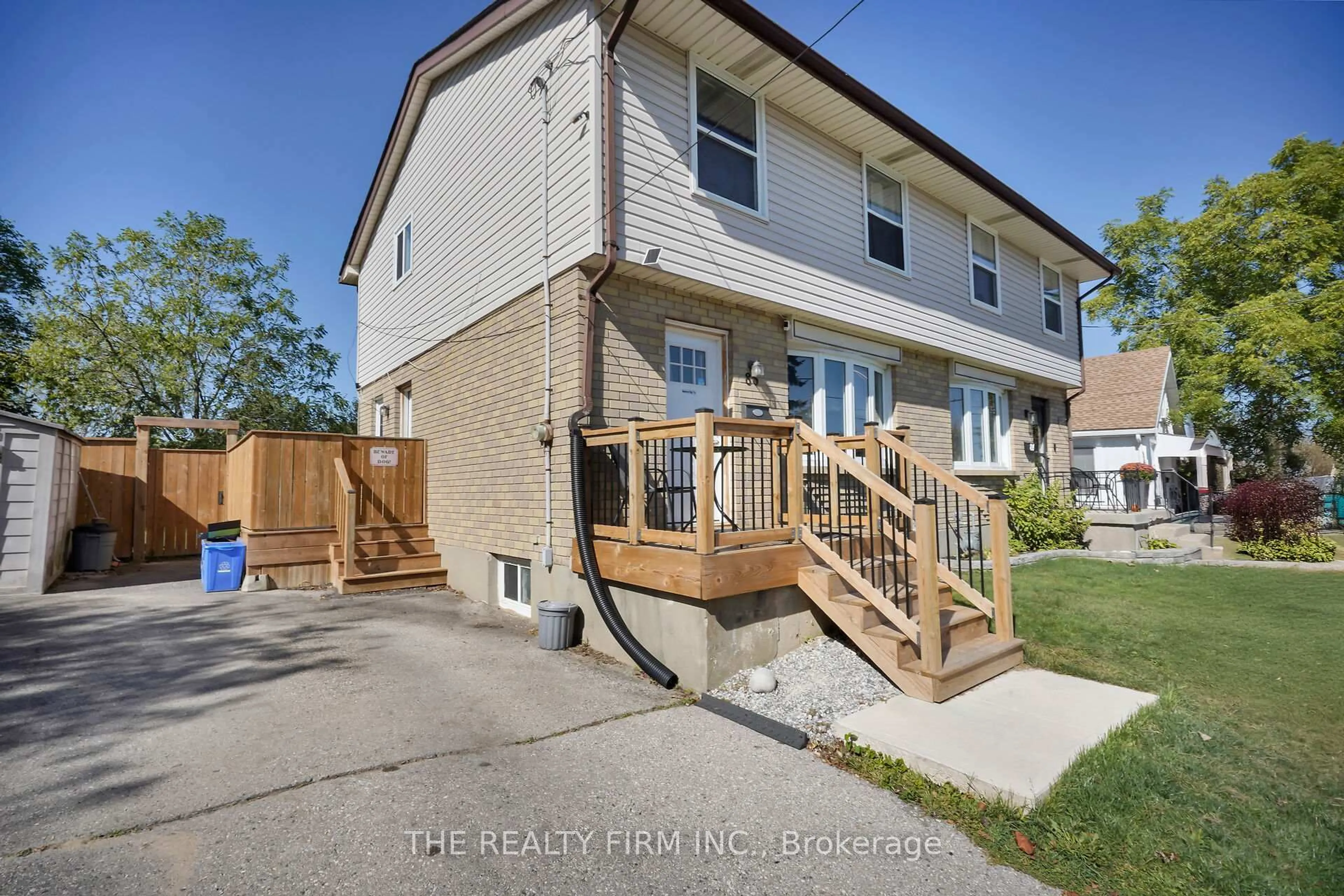 Unknown for 86 Mackay Ave, London South Ontario N6J 2V6