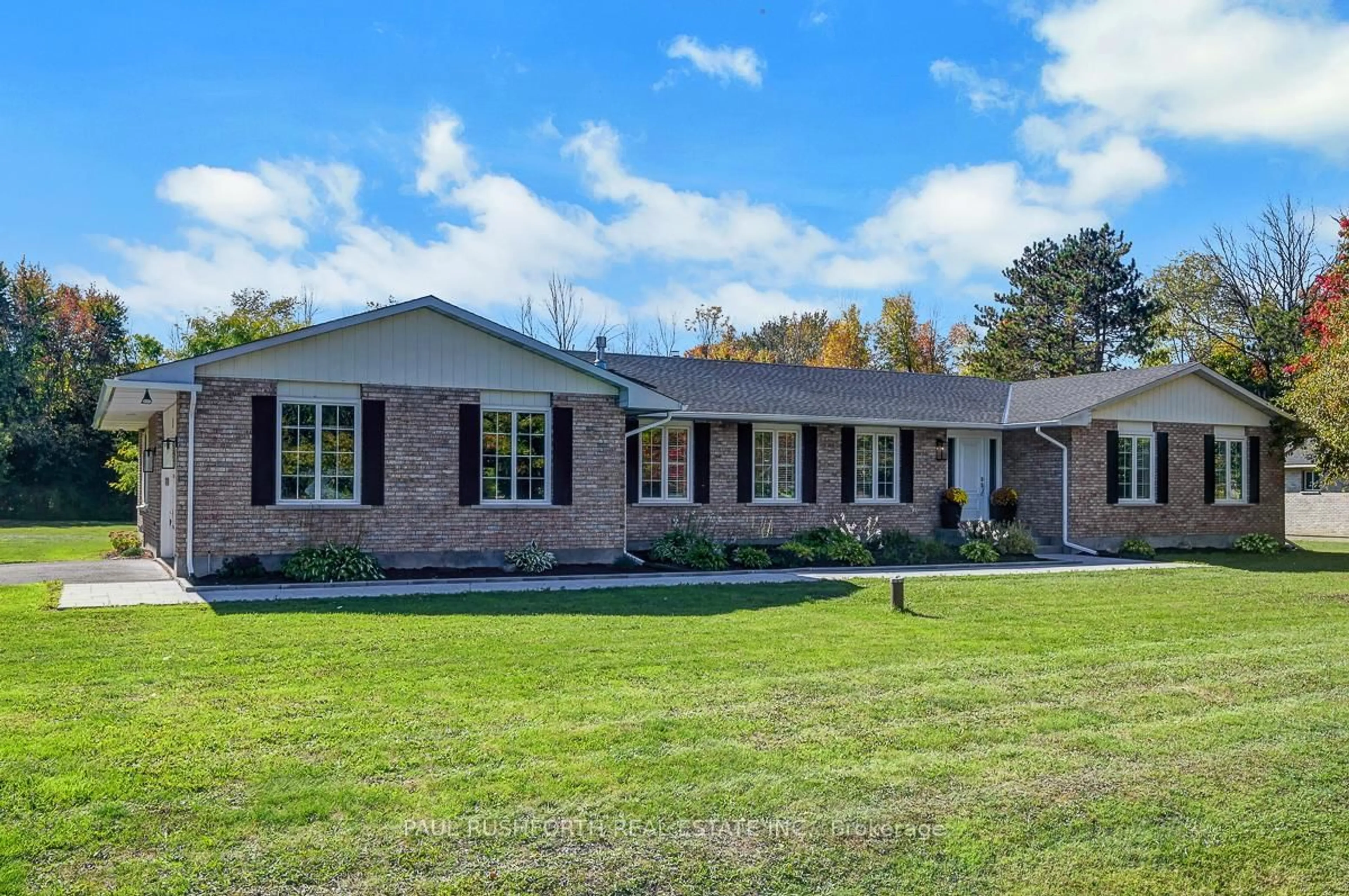 Home with brick exterior material, unknown for 15 Richland Dr, Richmond Ontario K0A 2Z0